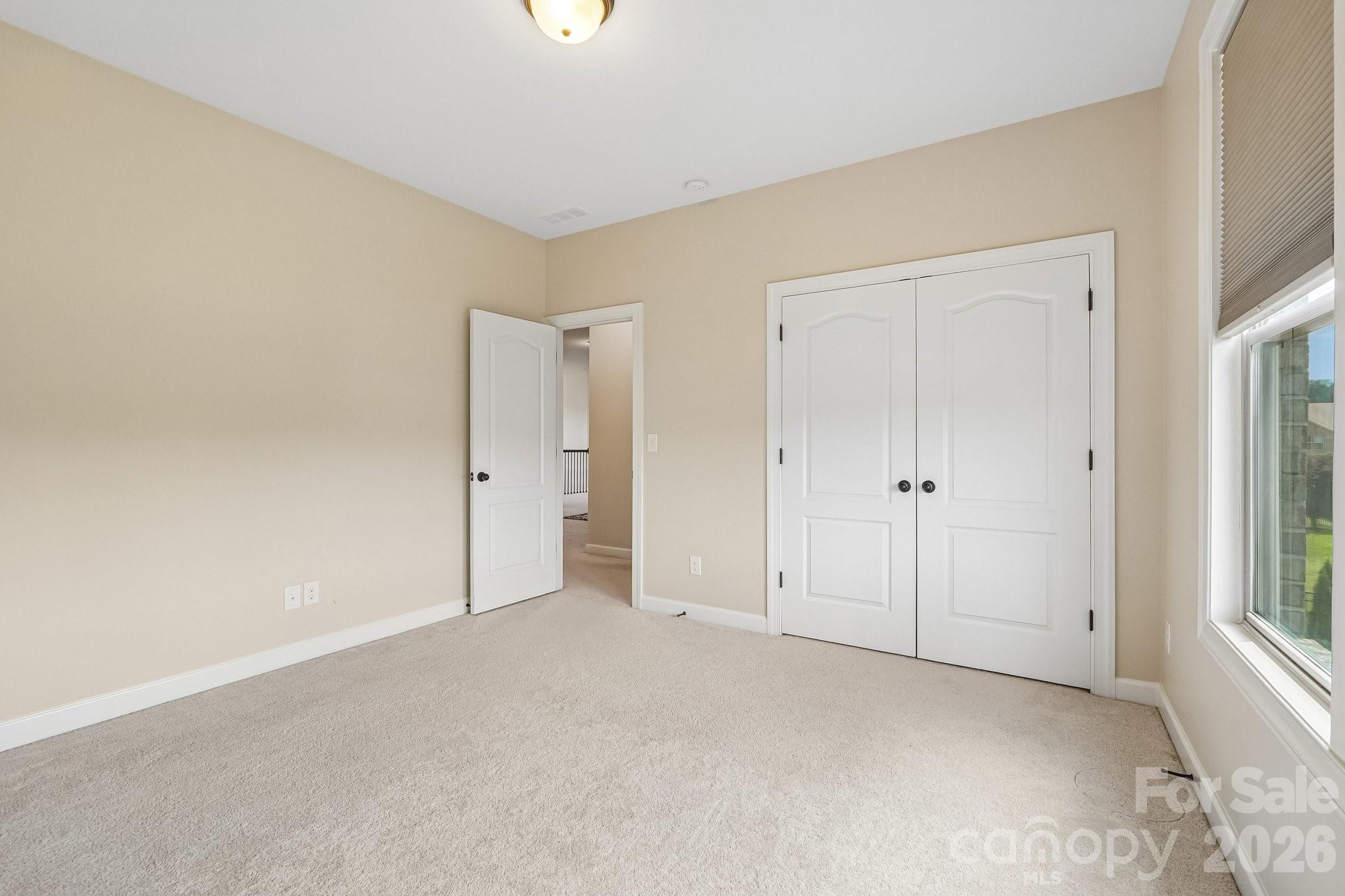 8337 Breton Way Property Photo 20