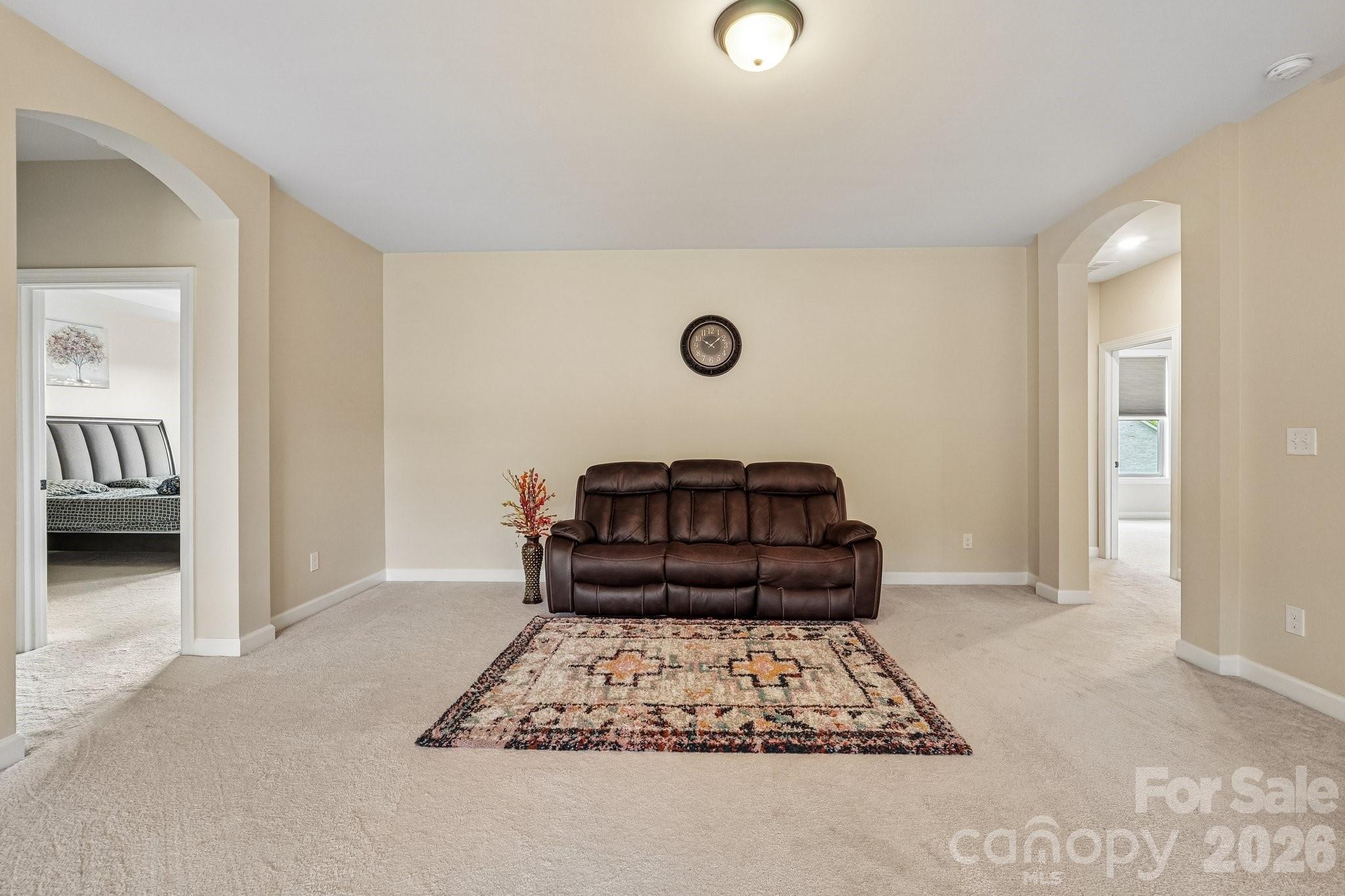 8337 Breton Way Property Photo 23
