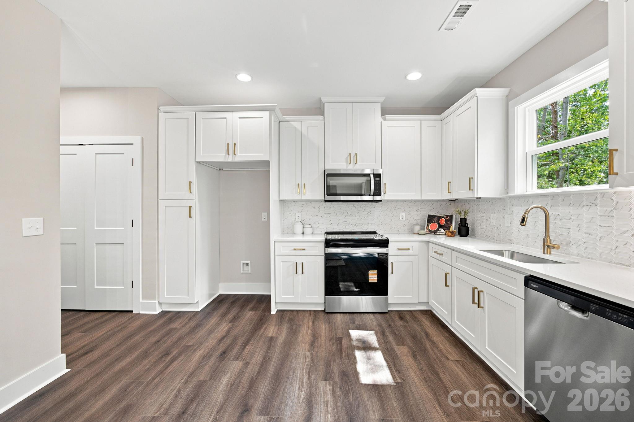 314 North Street Property Photo 7
