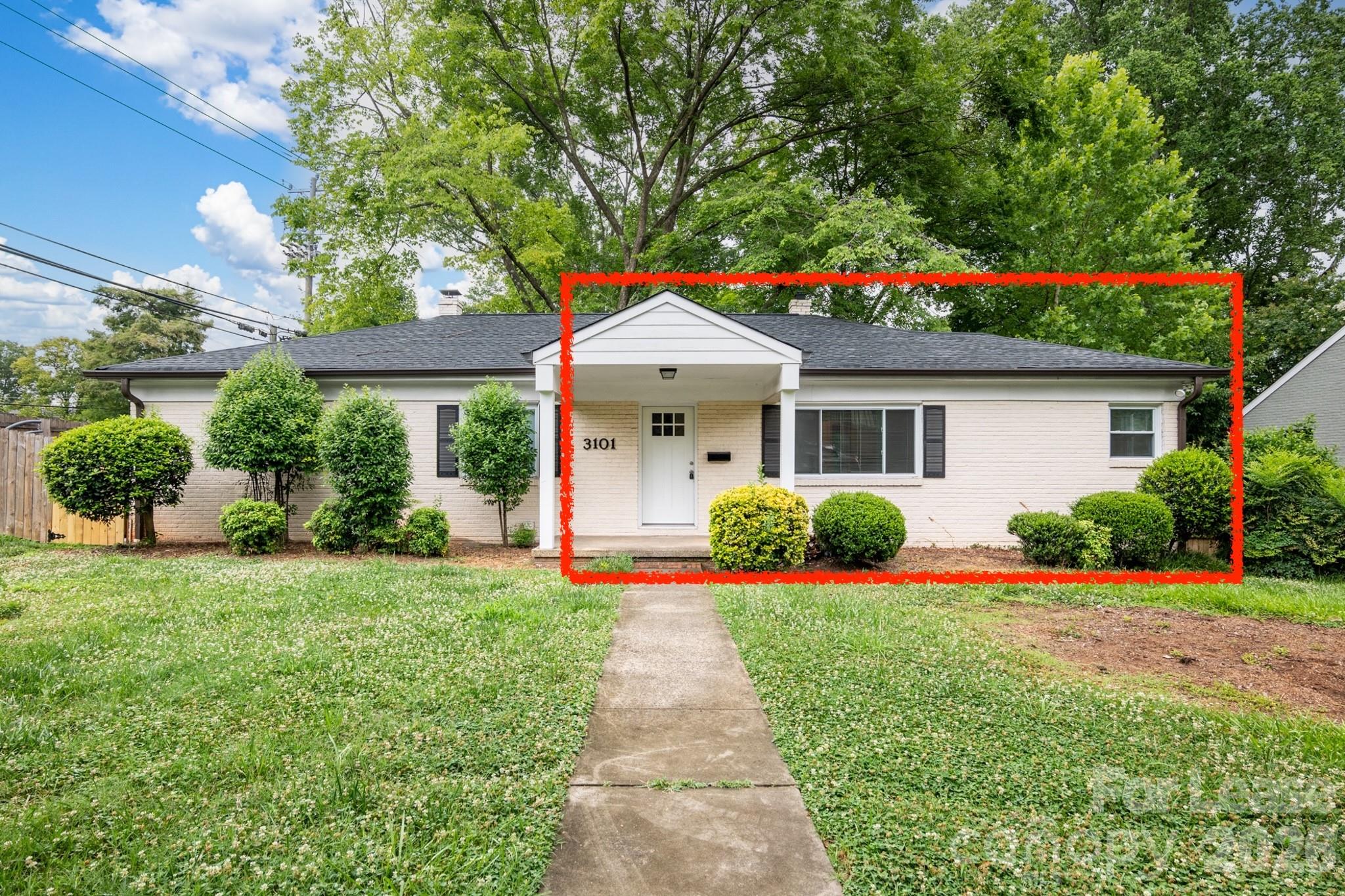 3101 Selwyn Avenue Property Photo 1