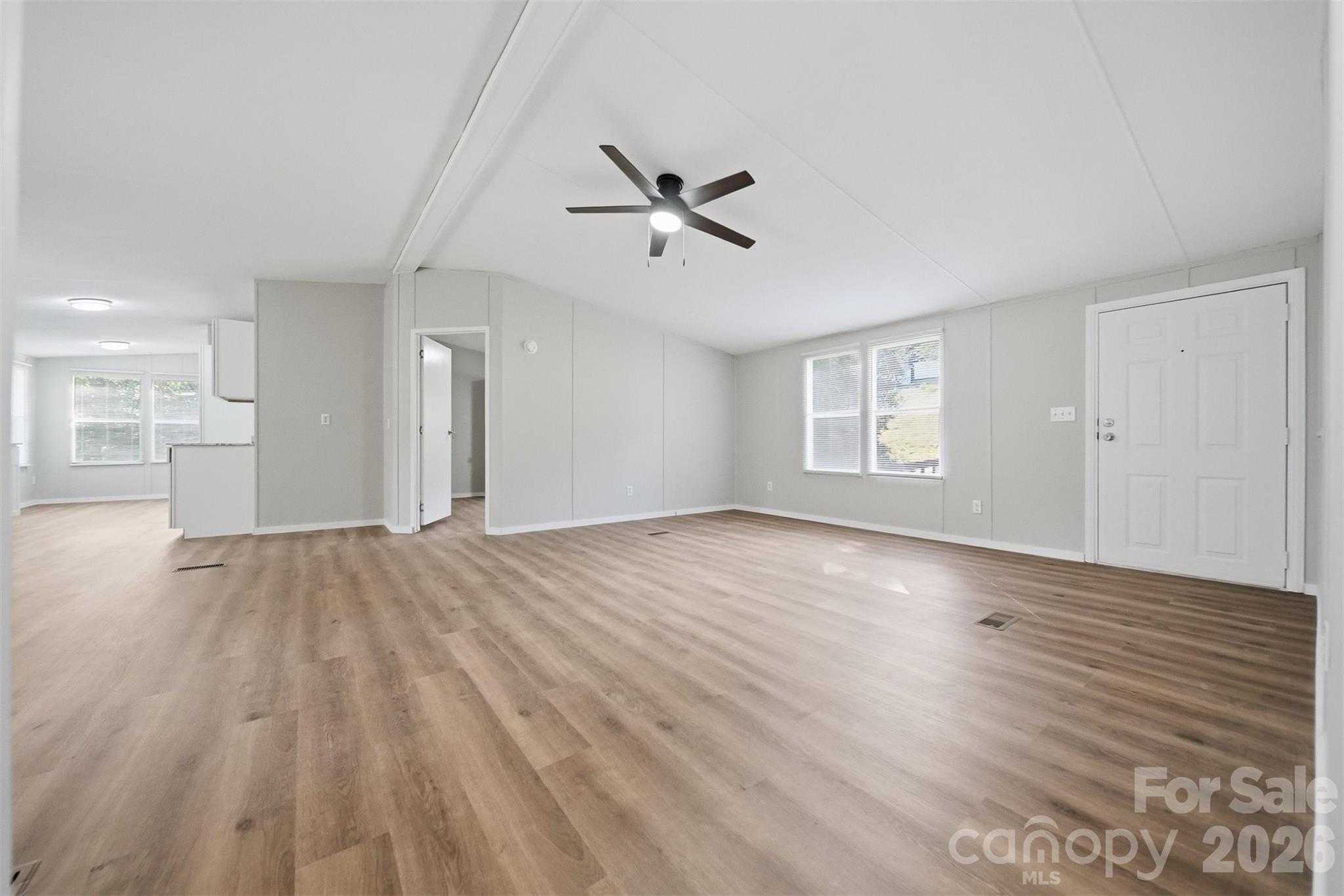 2691 Green Haven Circle Property Photo 6