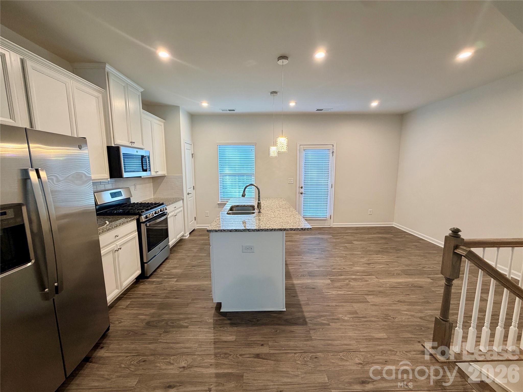 1214 Ashbury Street Property Photo 11