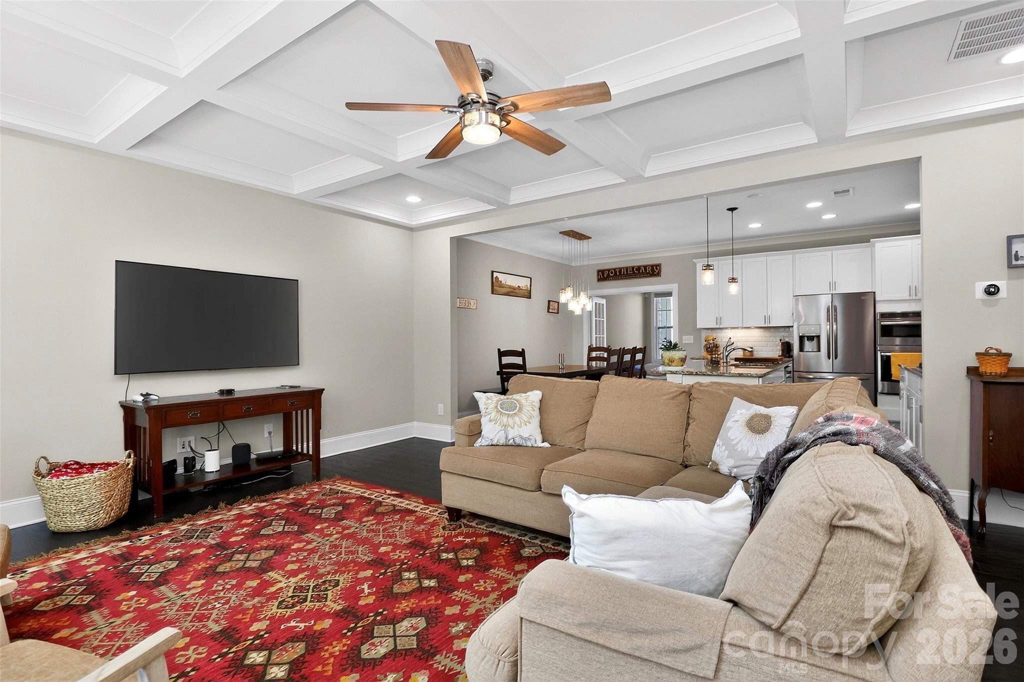 115 Mint Avenue D Property Photo 8