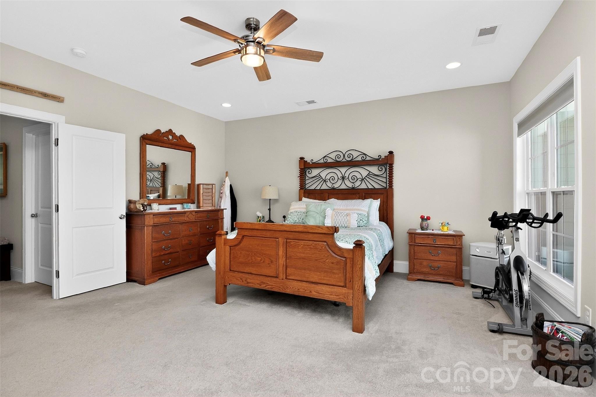 115 Mint Avenue D Property Photo 30