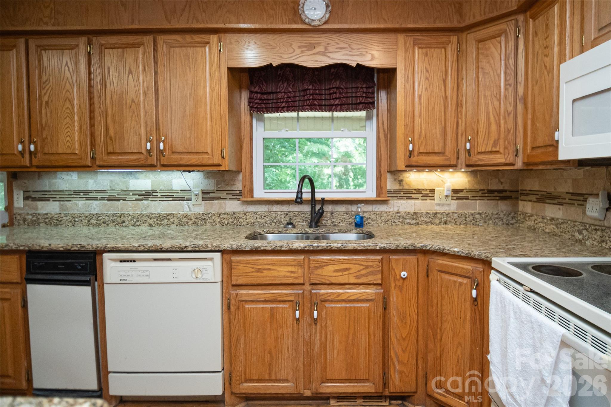 6000 George Hildebran School Road Property Photo 13