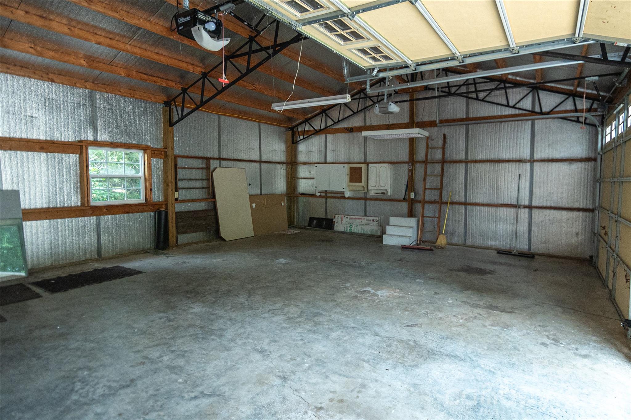 6000 George Hildebran School Road Property Photo 32