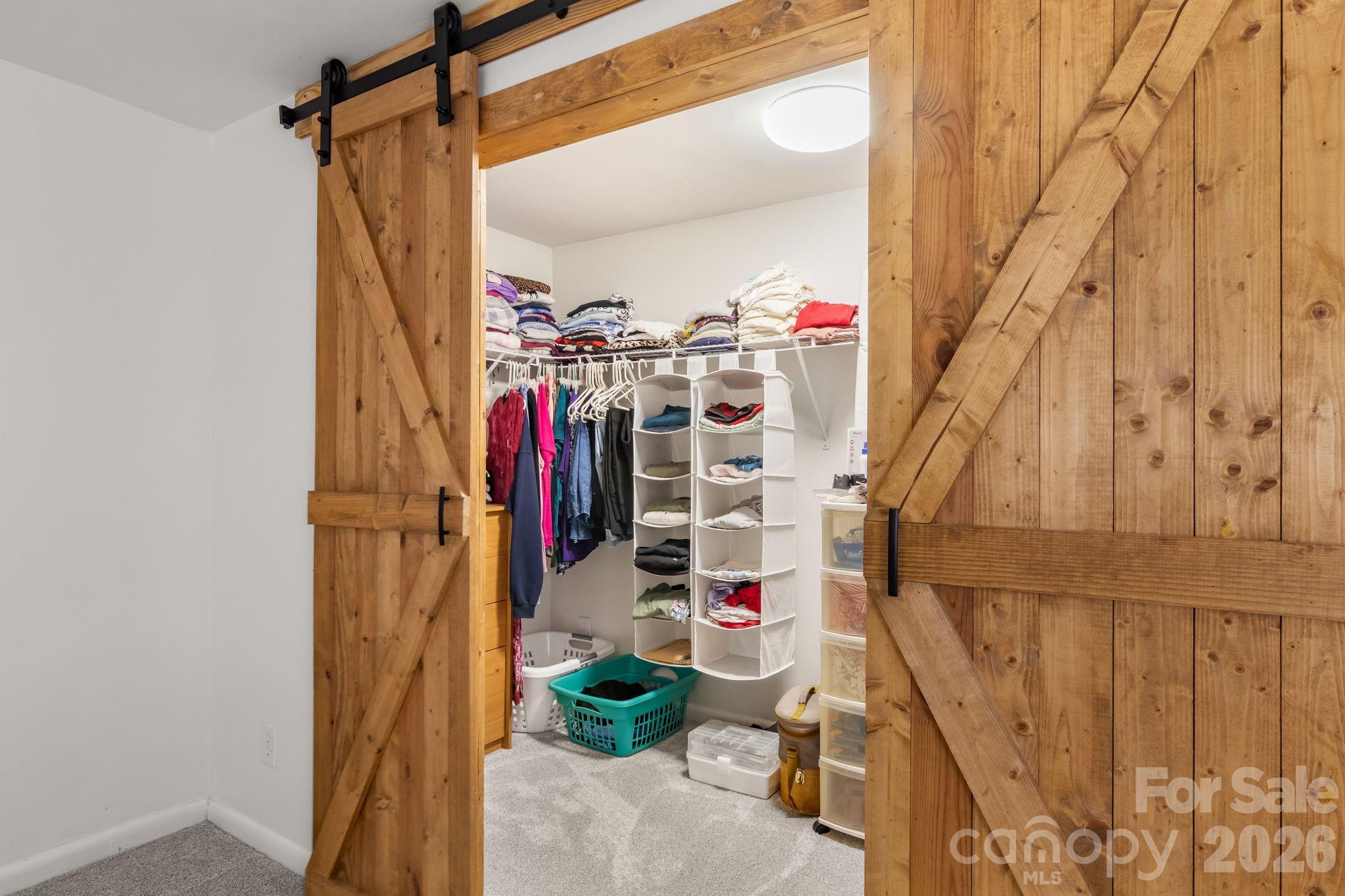 201 Peach Street Property Photo 8