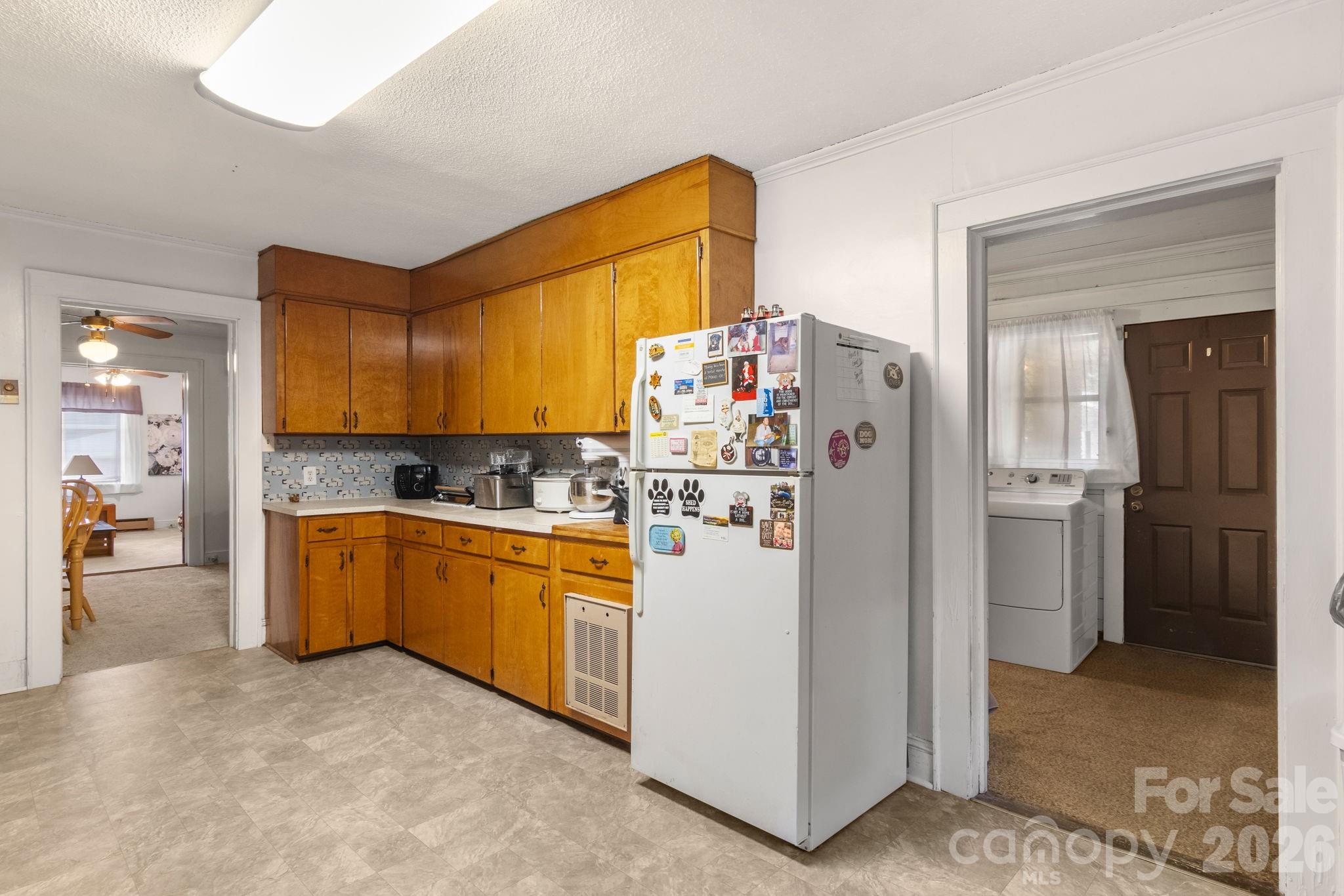 201 Peach Street Property Photo 12