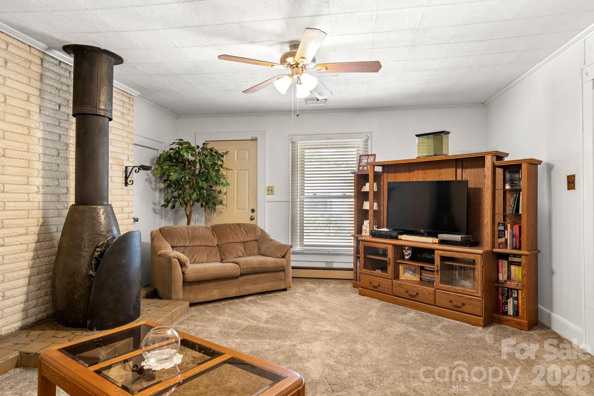 201 Peach Street Property Photo 18