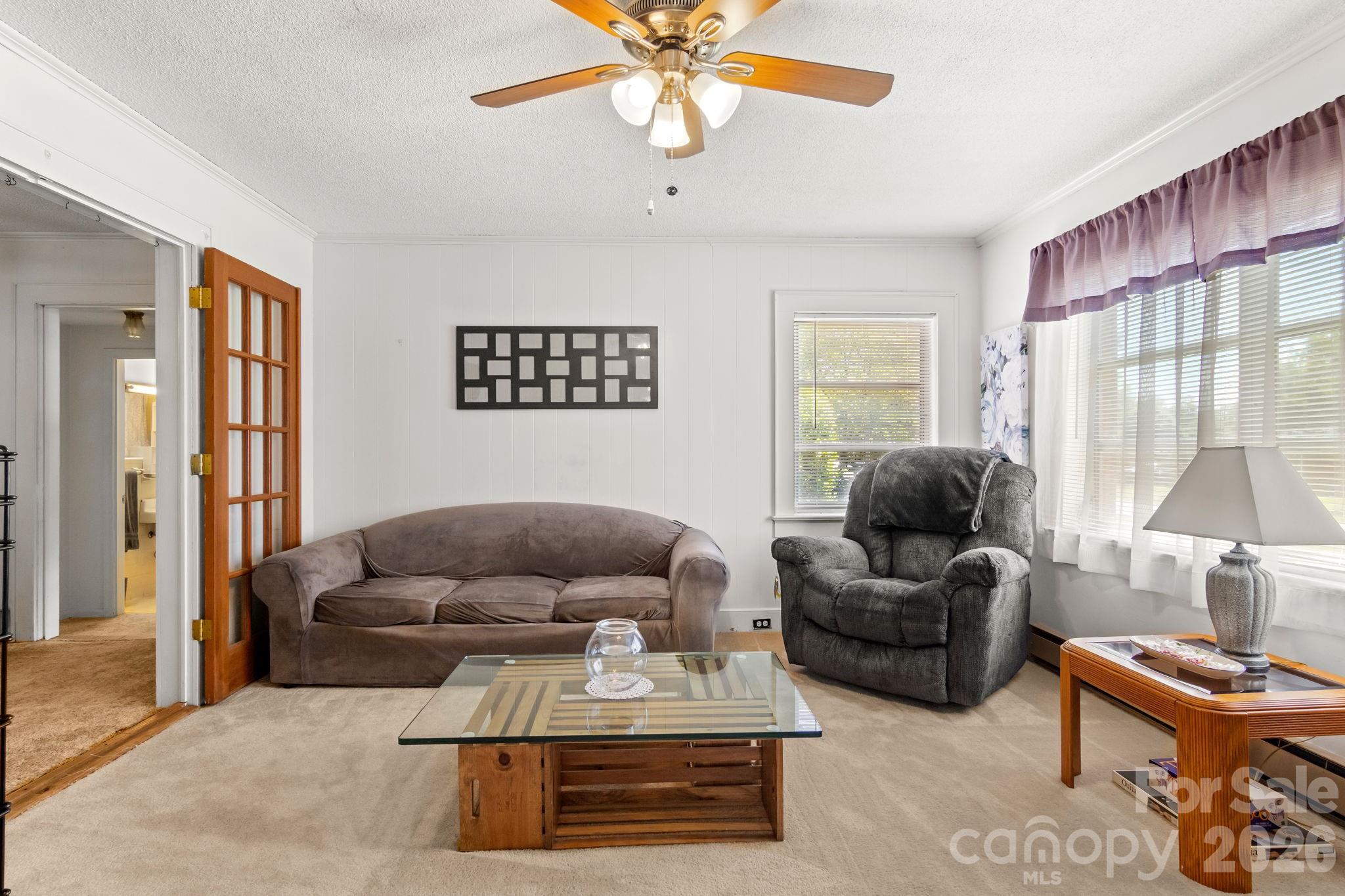 201 Peach Street Property Photo 24