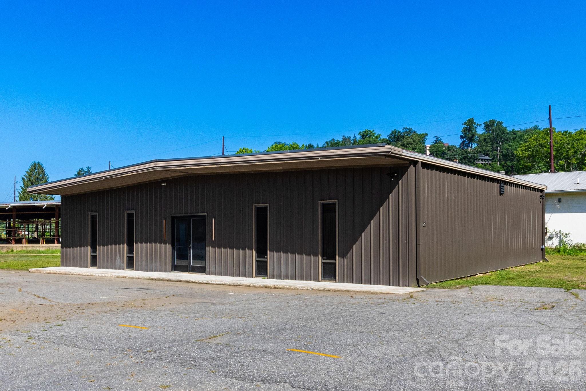 22 Stoner Road Property Photo 8
