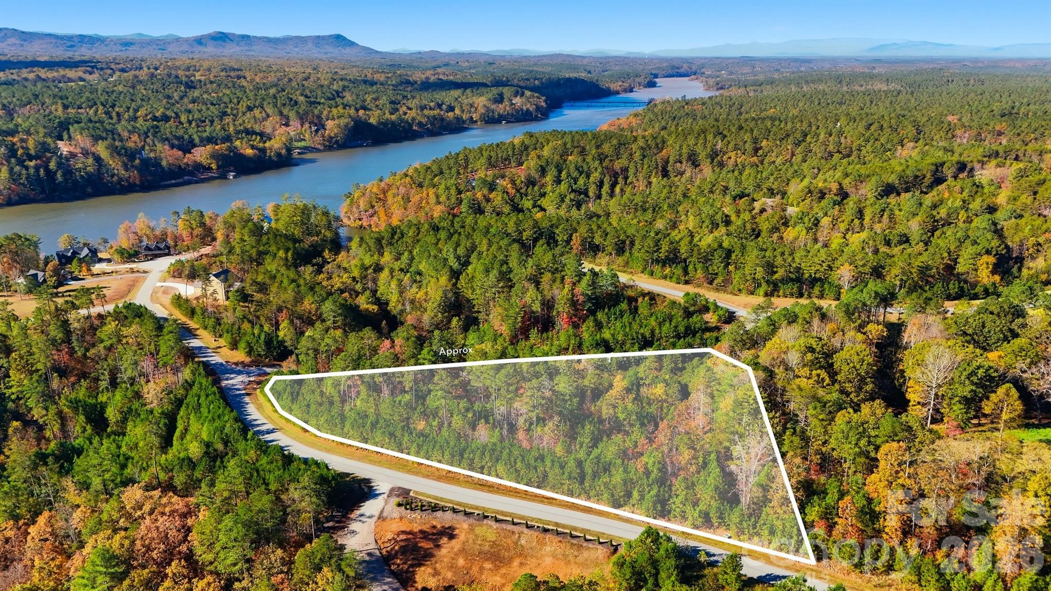 Lot 98 Waters Edge Avenue Property Photo 5