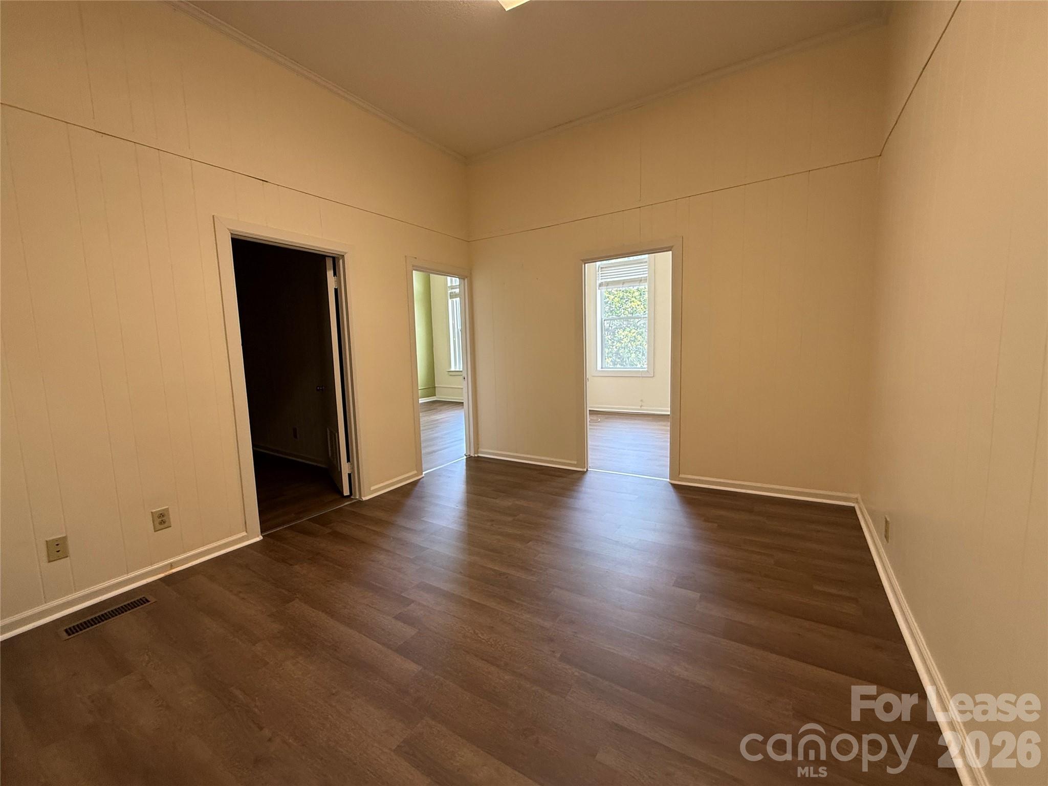 107-c E Wade Street Property Photo 7