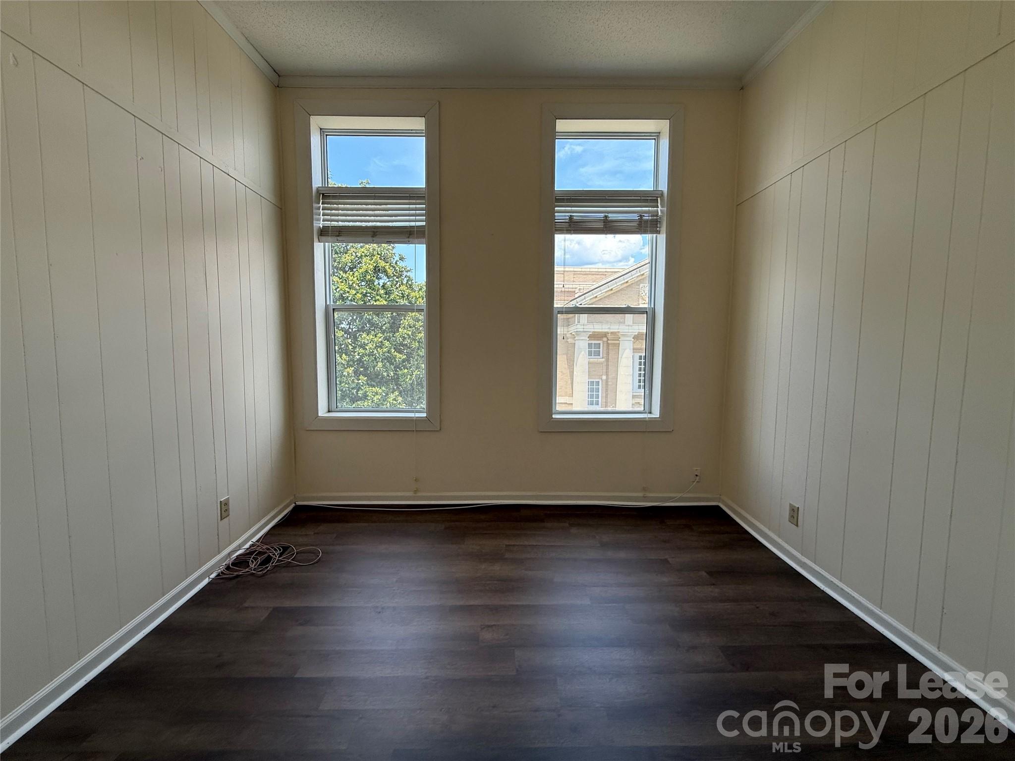 107-c E Wade Street Property Photo 9