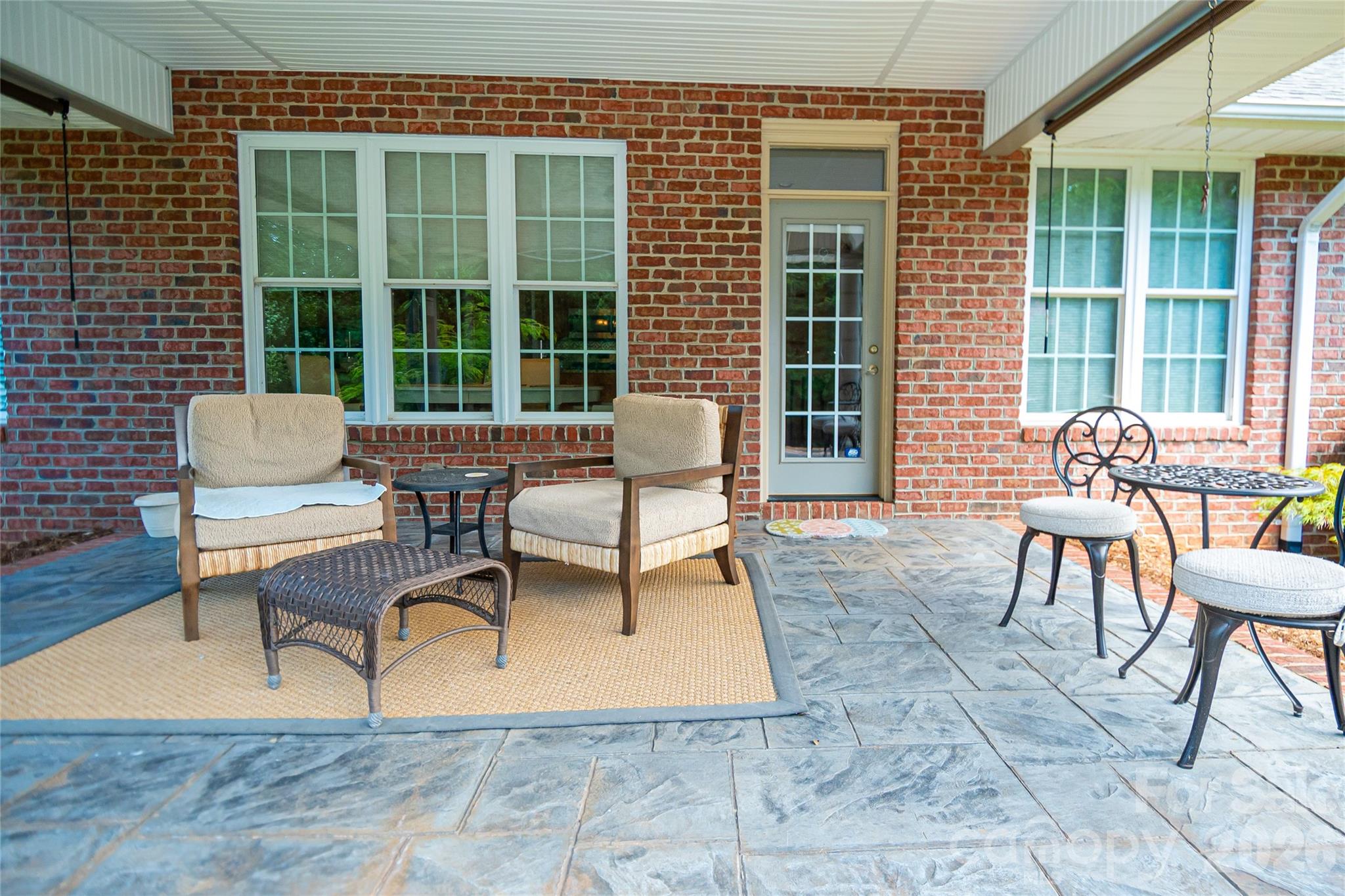 117 Beechmont Drive Property Photo 11