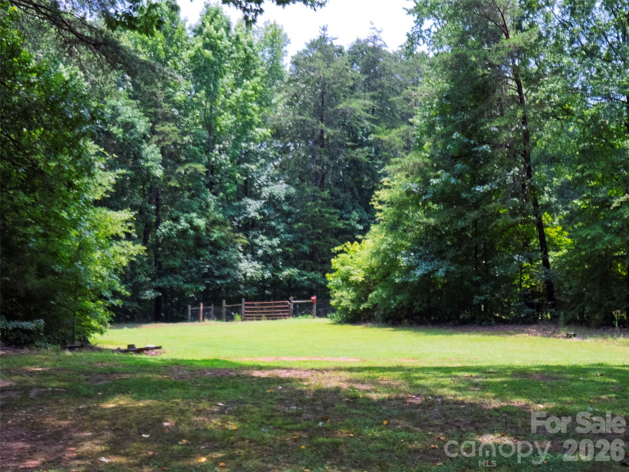 607 Bethany Road Property Photo 10