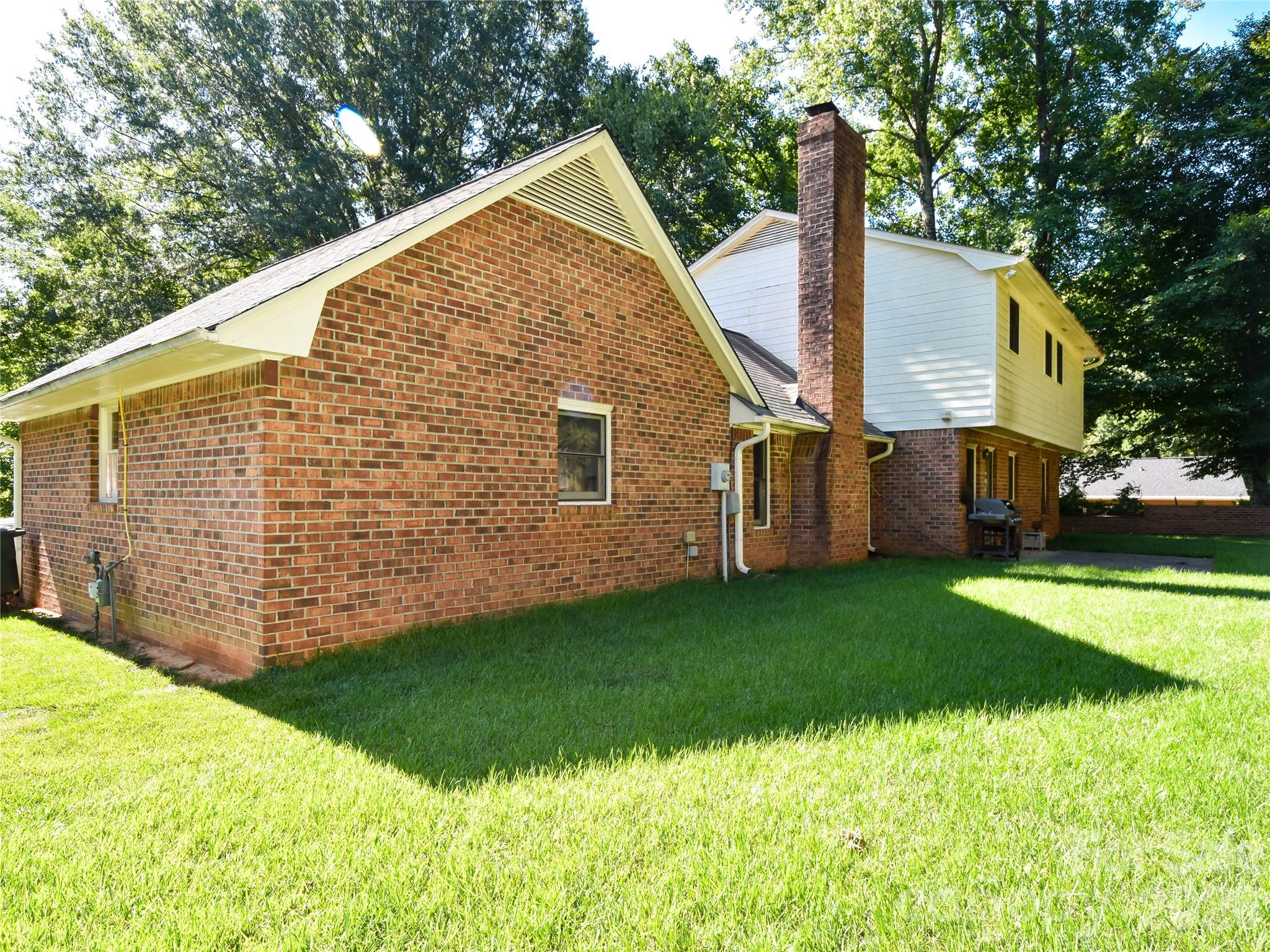 792 Reaford Road Property Photo 5