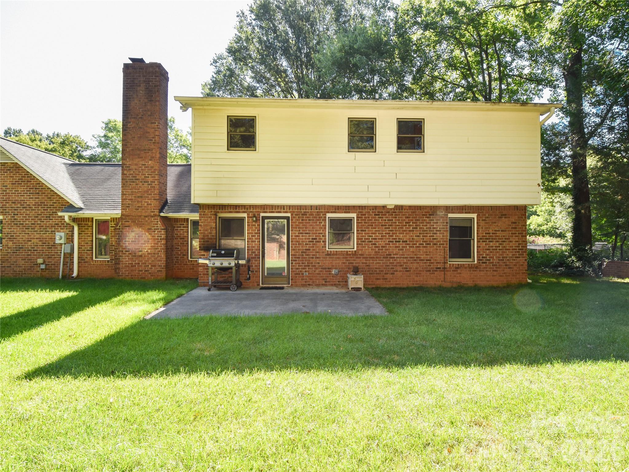792 Reaford Road Property Photo 6