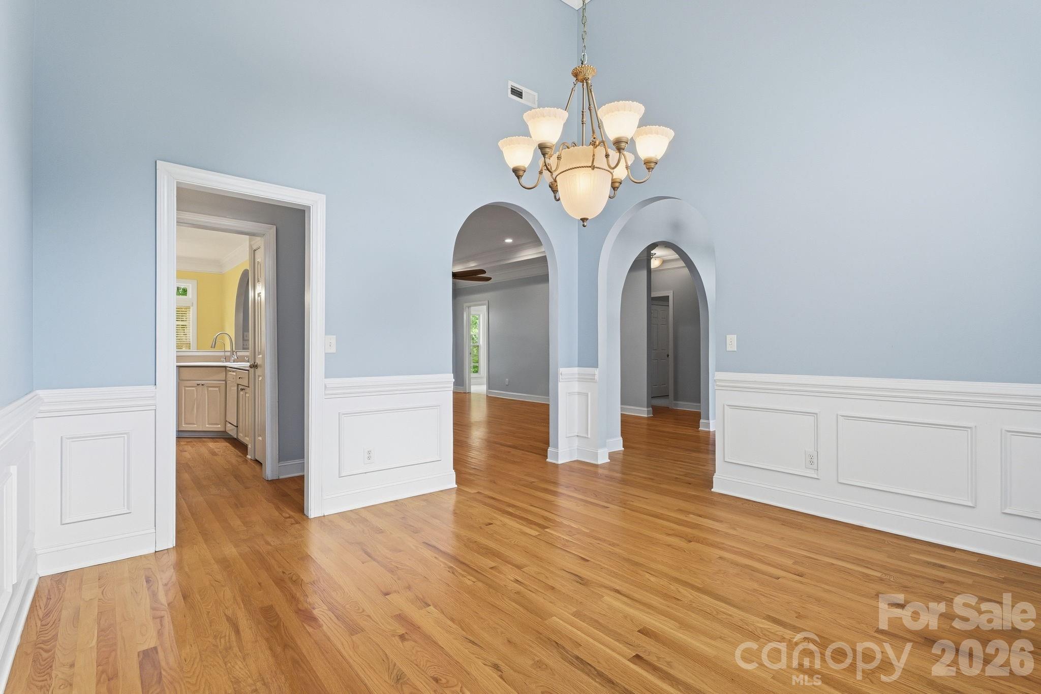 1366 Crown Ridge Drive Property Photo 7