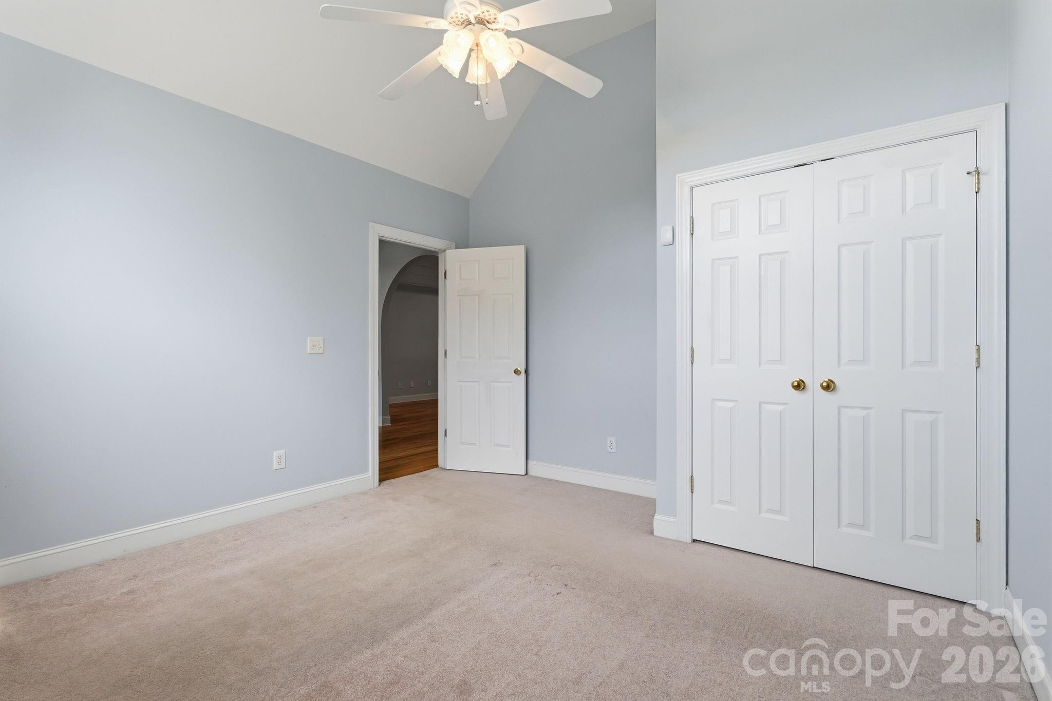 1366 Crown Ridge Drive Property Photo 9