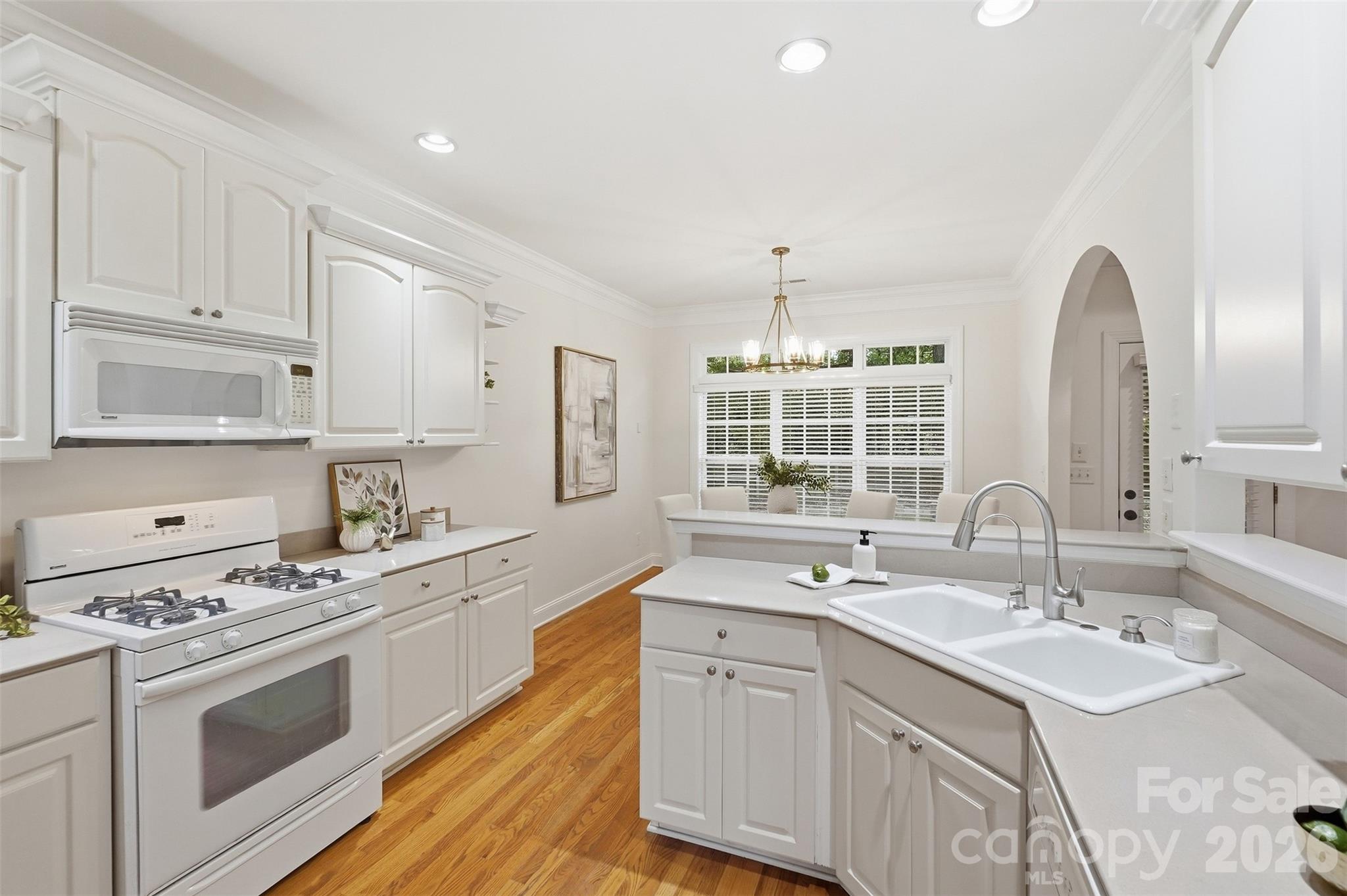 1366 Crown Ridge Drive Property Photo 15