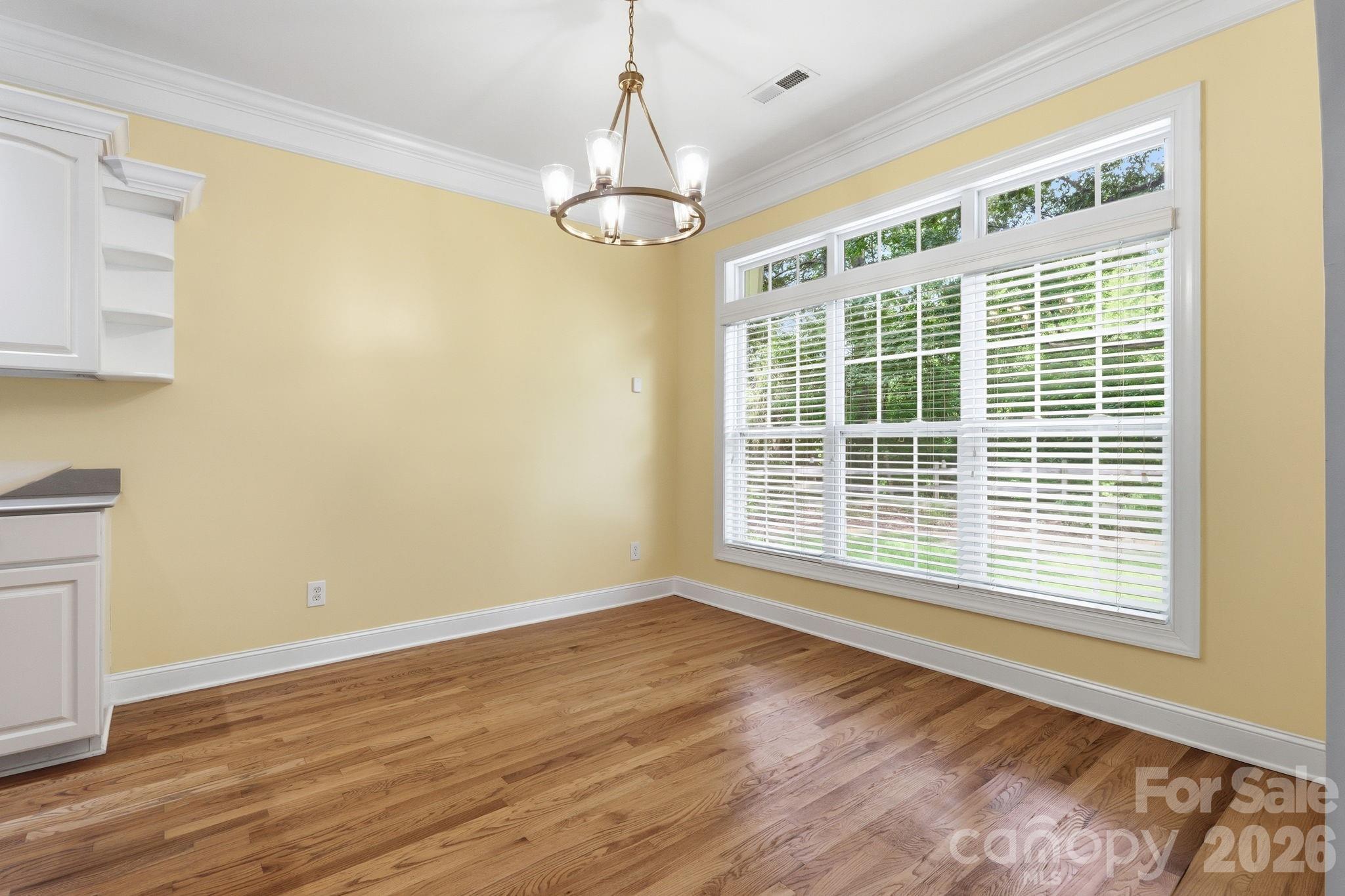 1366 Crown Ridge Drive Property Photo 19