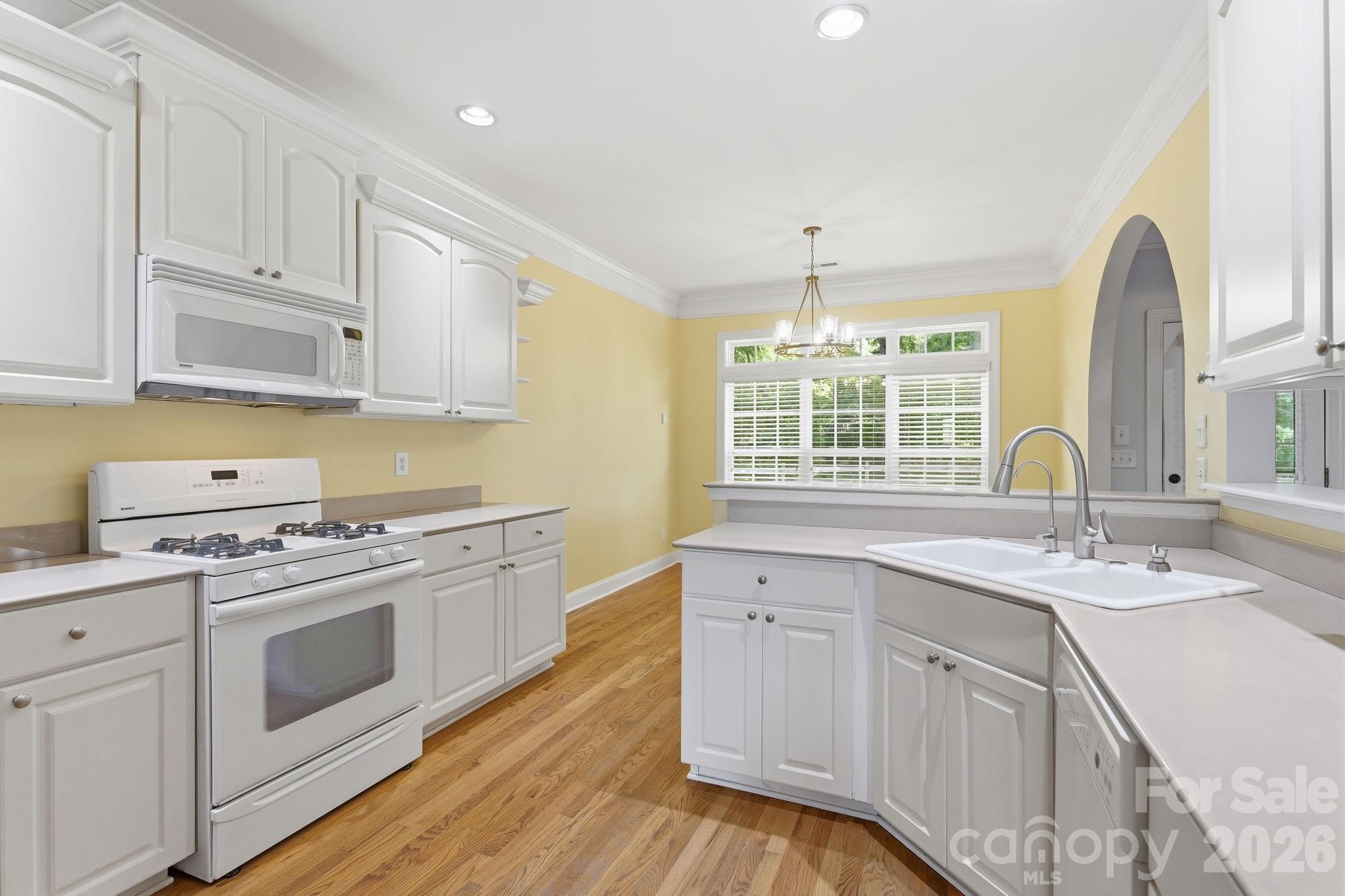 1366 Crown Ridge Drive Property Photo 22