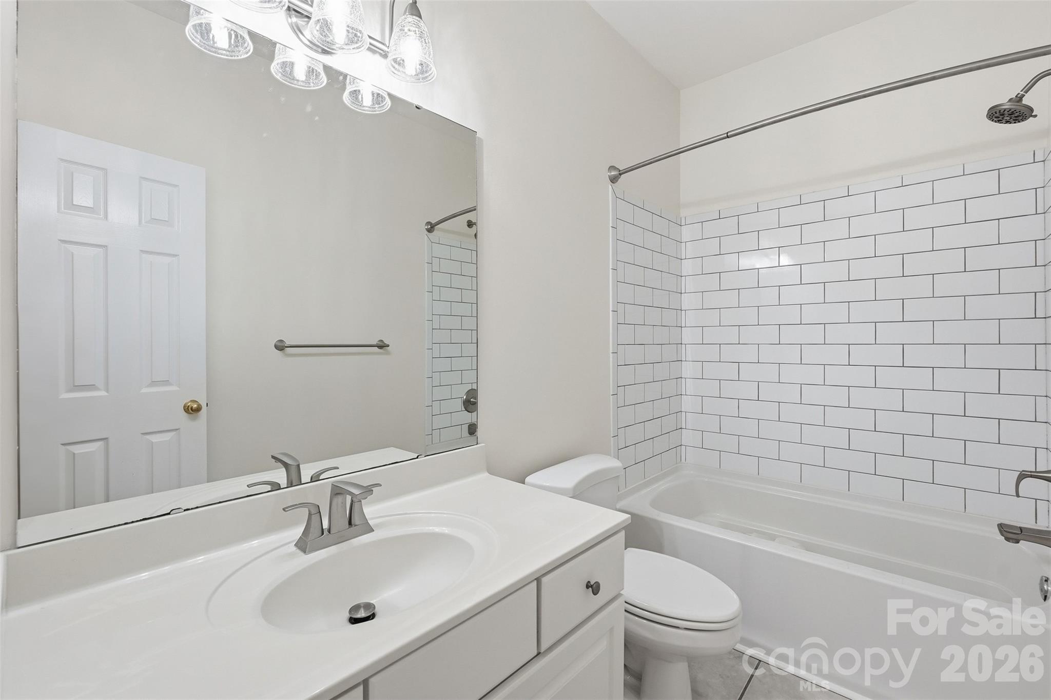 1366 Crown Ridge Drive Property Photo 22