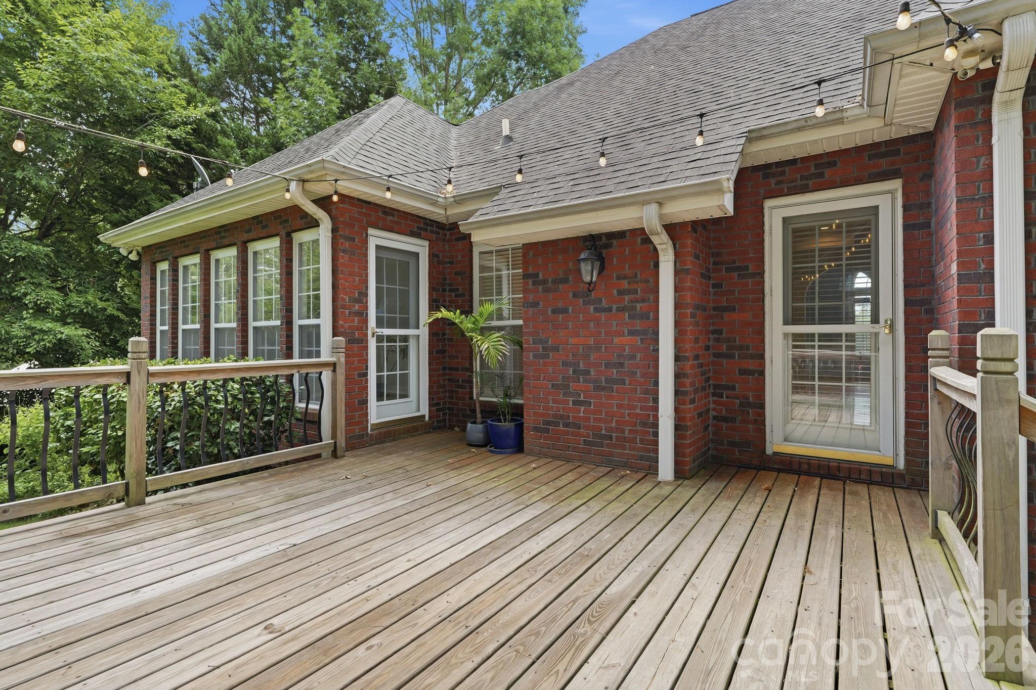 1366 Crown Ridge Drive Property Photo 38