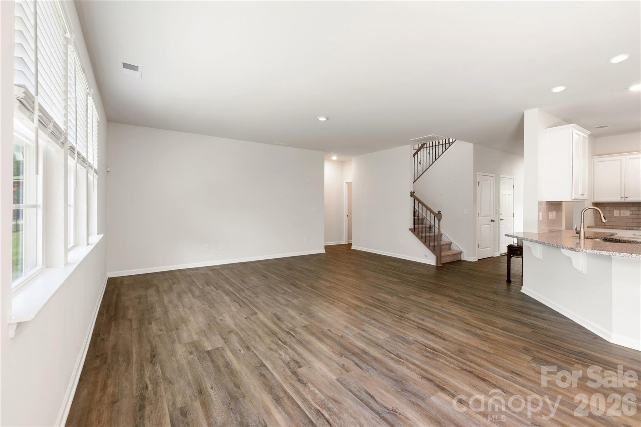 3307 Sand Post Oak Court Property Photo 10