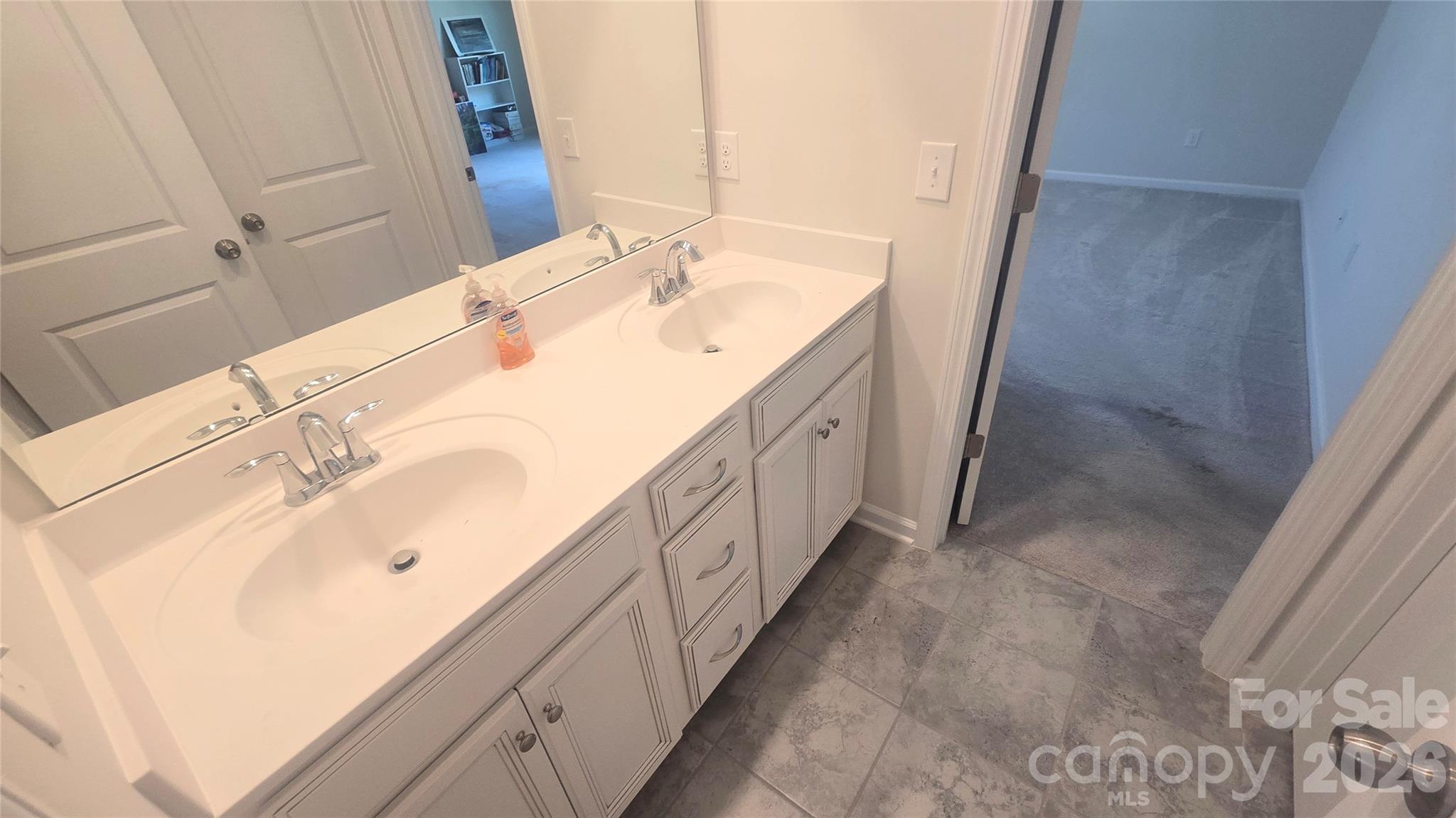 3307 Sand Post Oak Court Property Photo 19