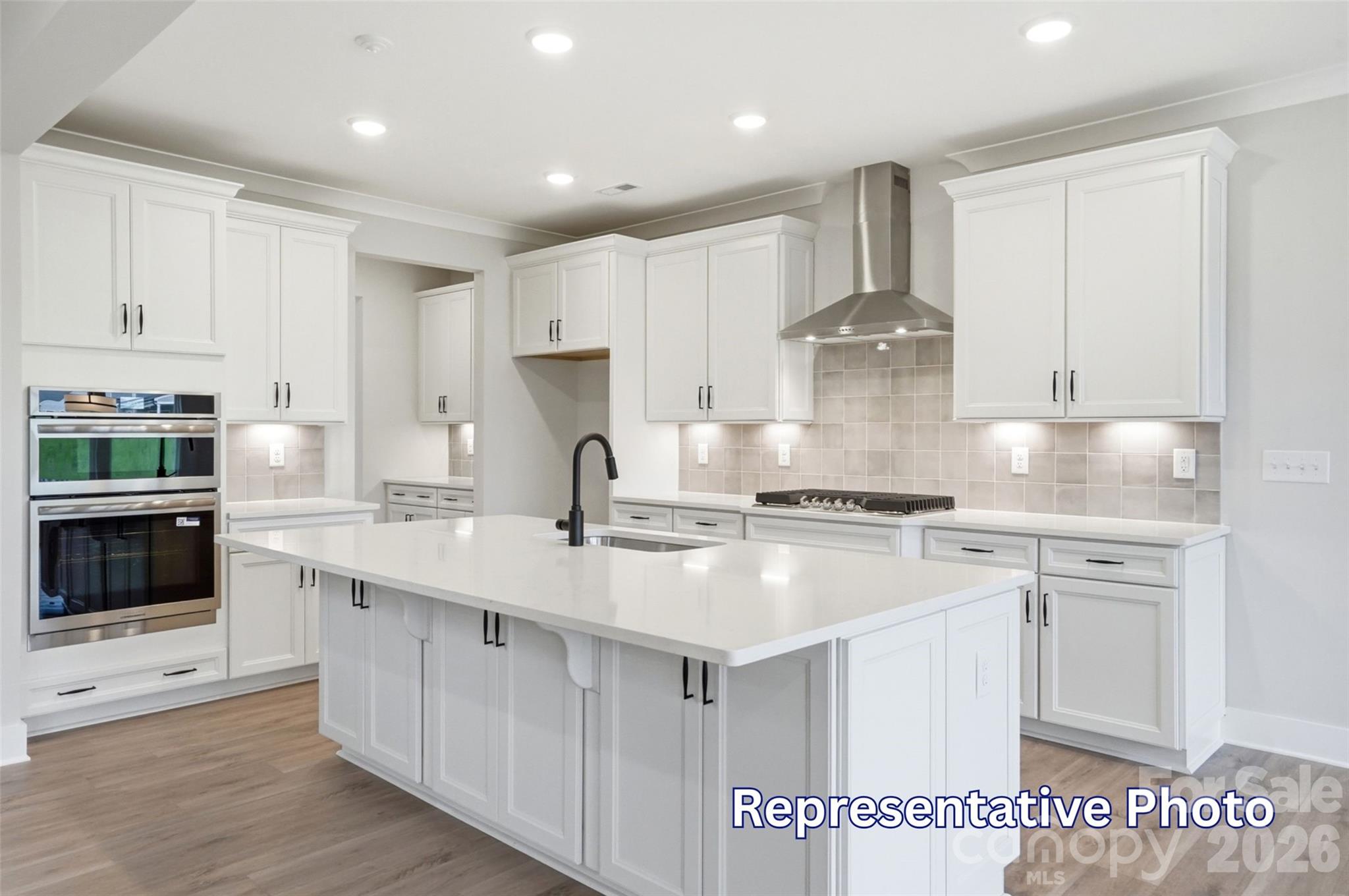 2215 Caravan Lane Property Photo 14