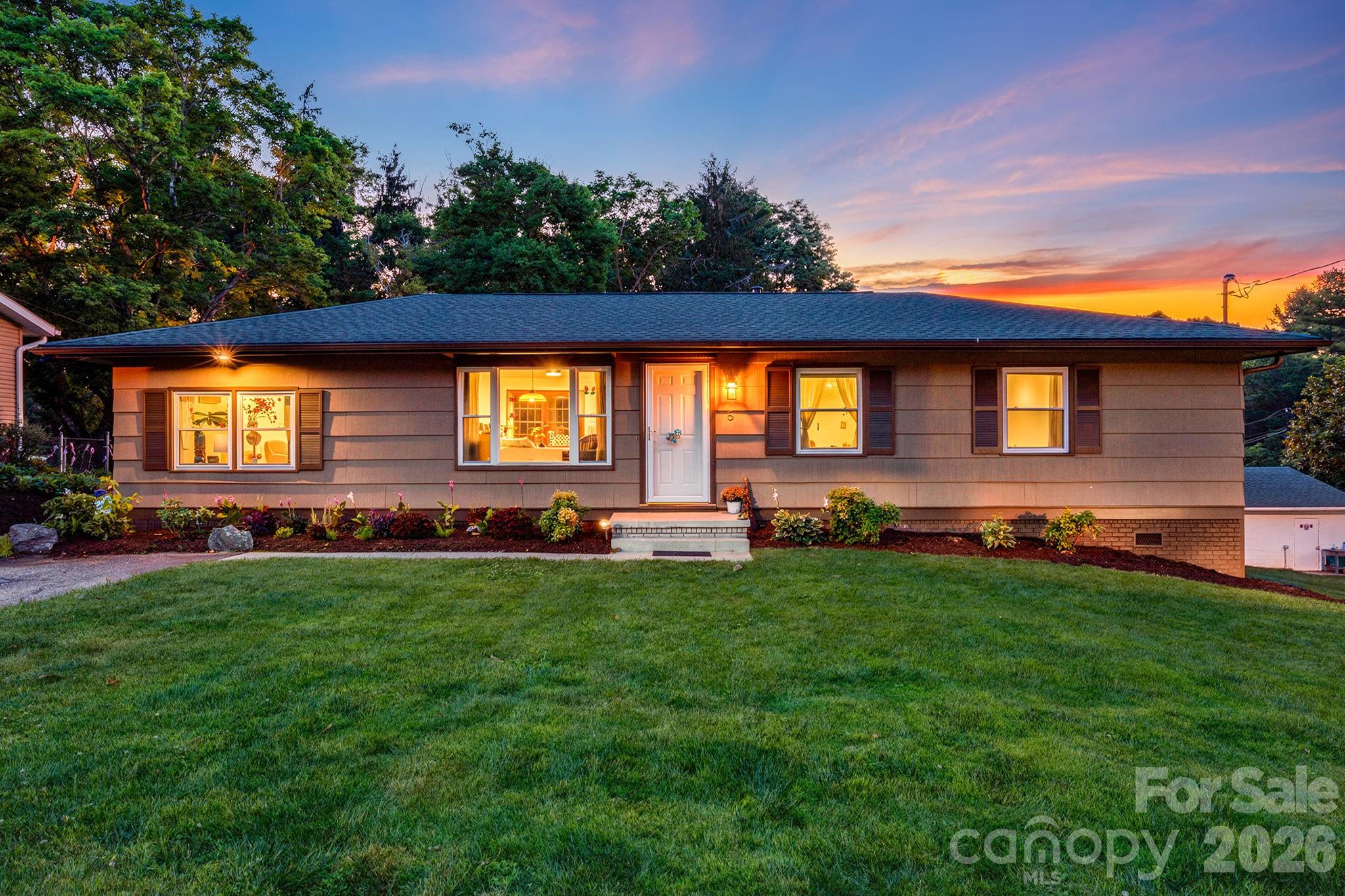 5 Hillview Road Property Photo 1