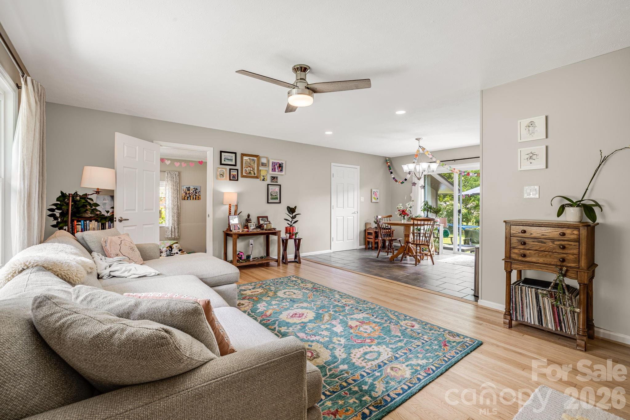 5 Hillview Road Property Photo 6