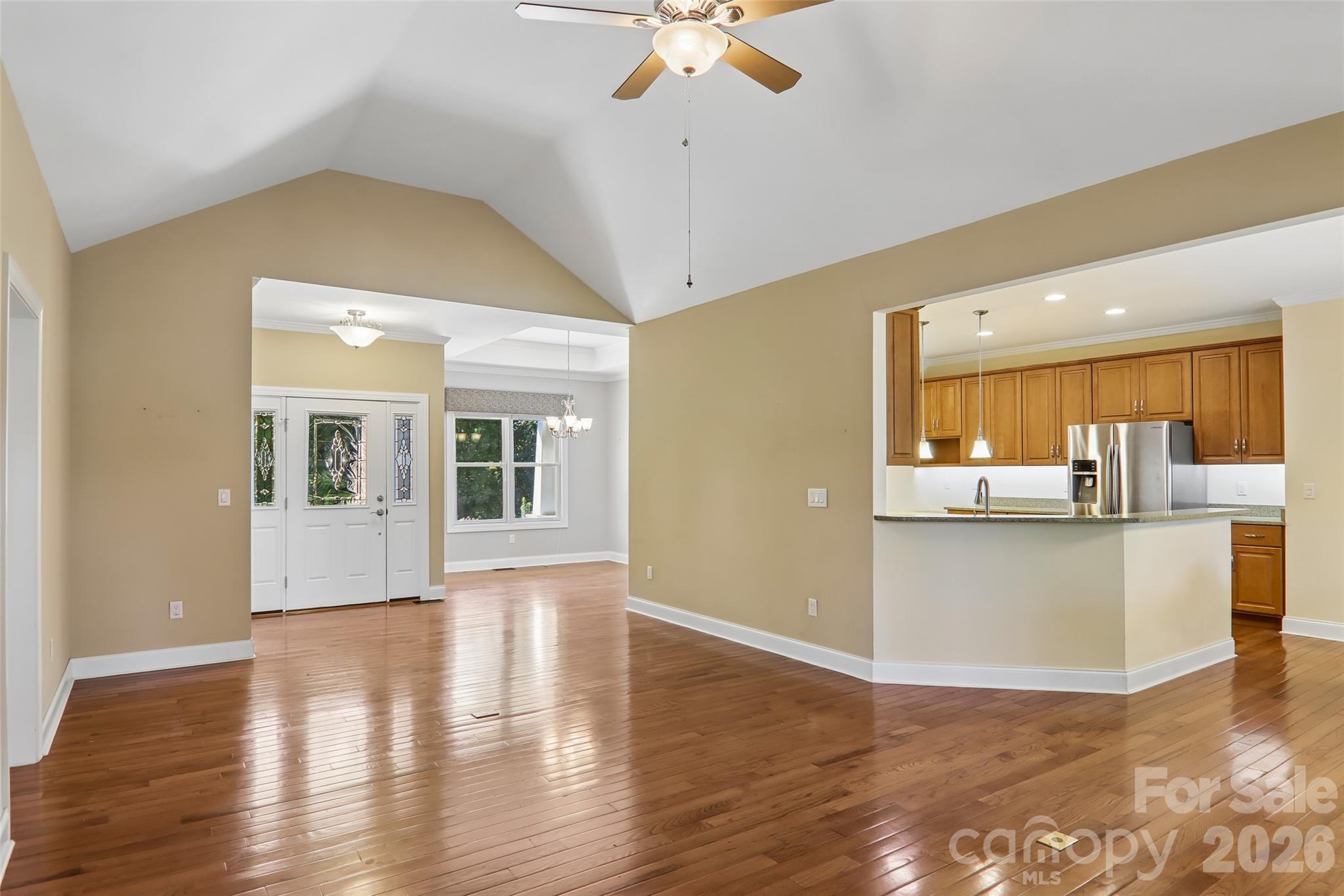 959 Silverglen Way Property Photo 9