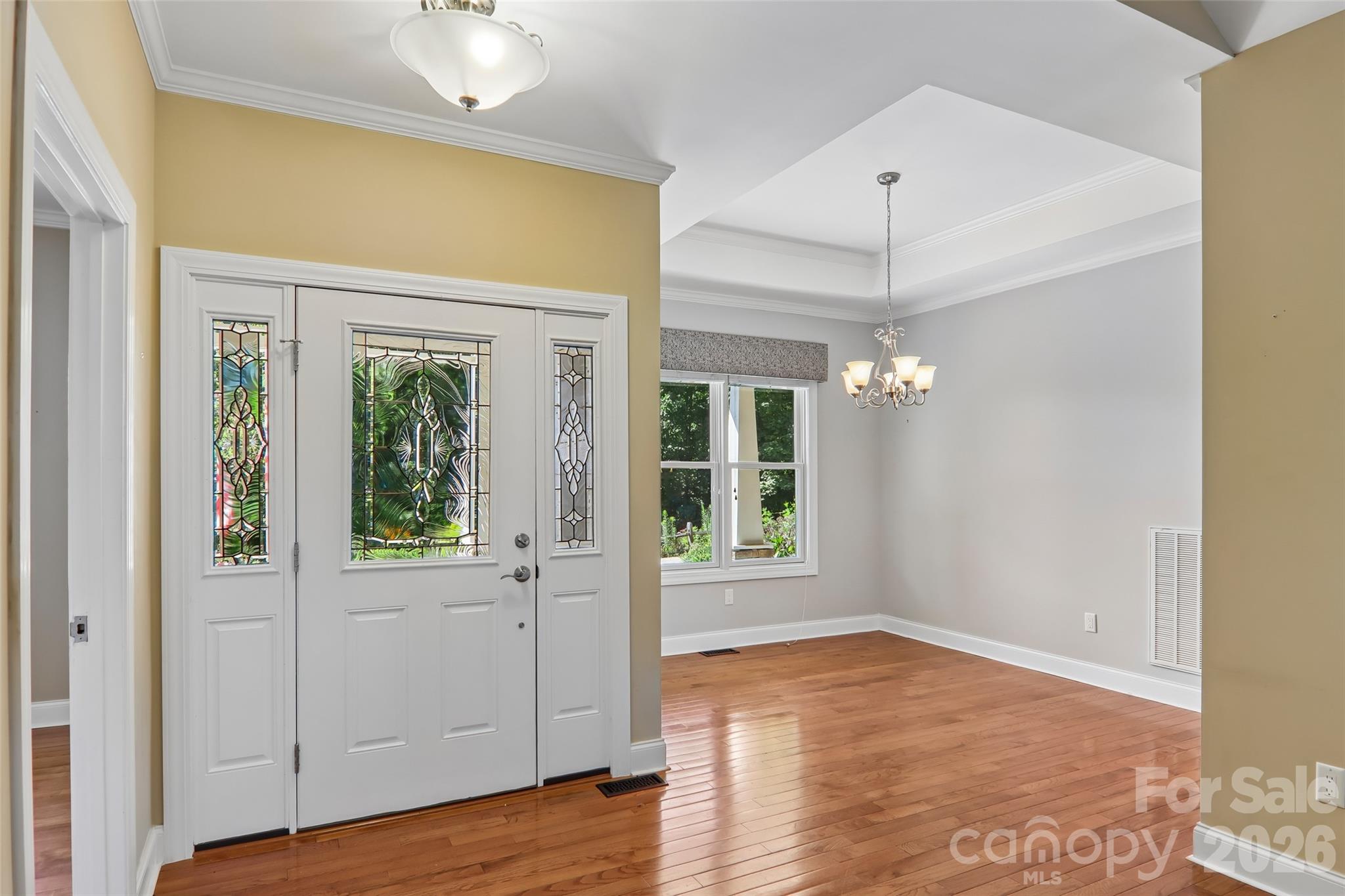 959 Silverglen Way Property Photo 10