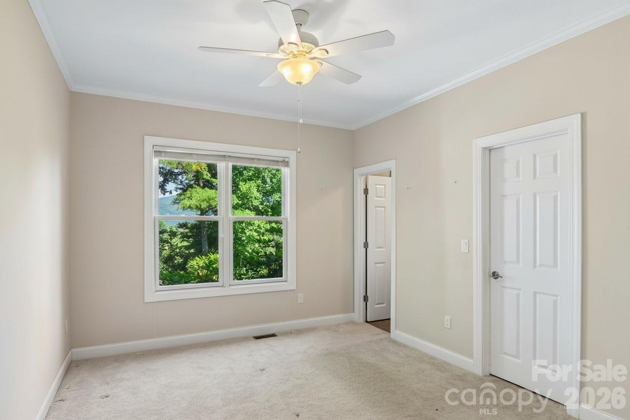 959 Silverglen Way Property Photo 22