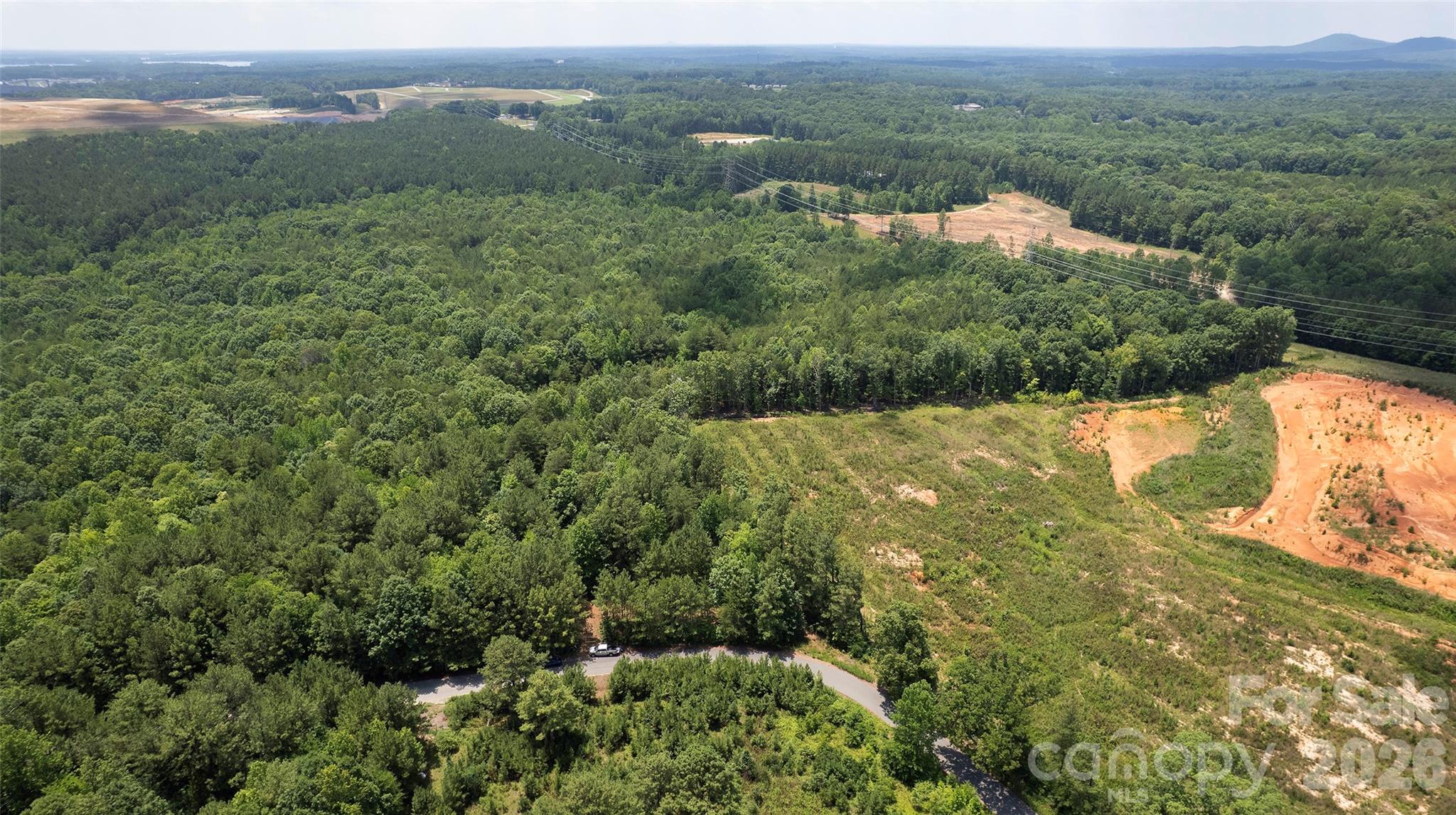 8169 Raccoon Track Drive Property Photo 8