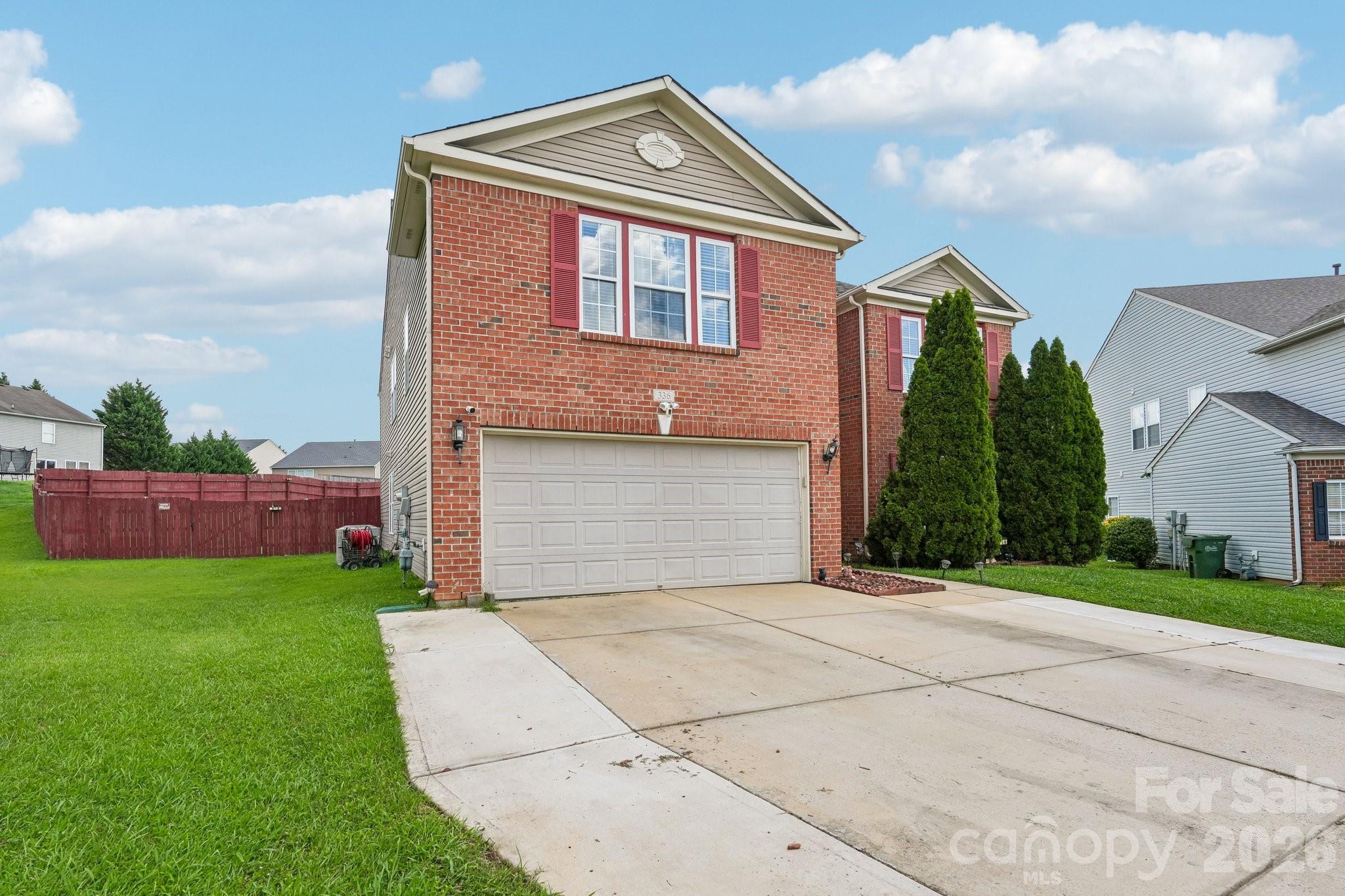 336 Farm Springs Drive Property Photo 2
