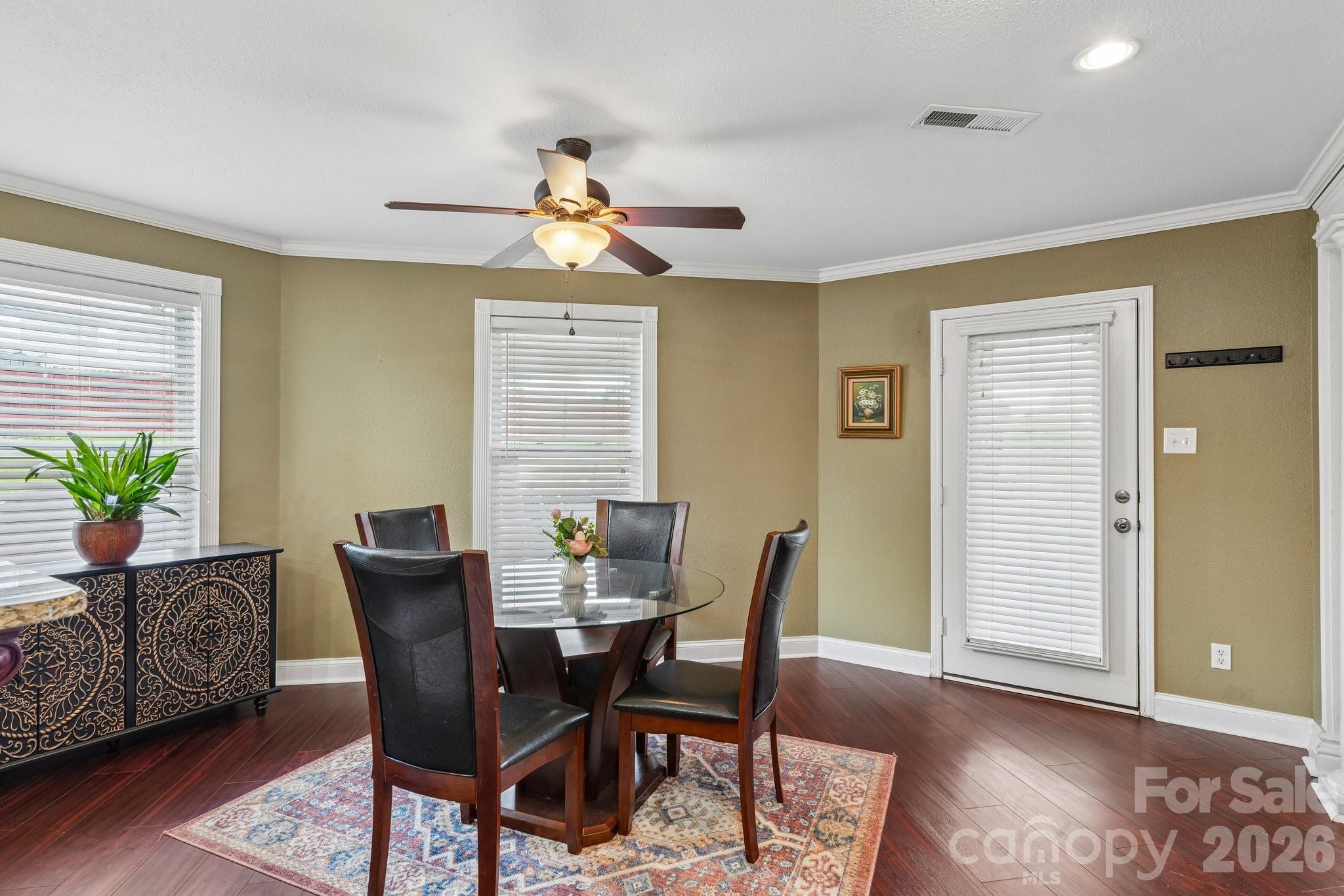 336 Farm Springs Drive Property Photo 19