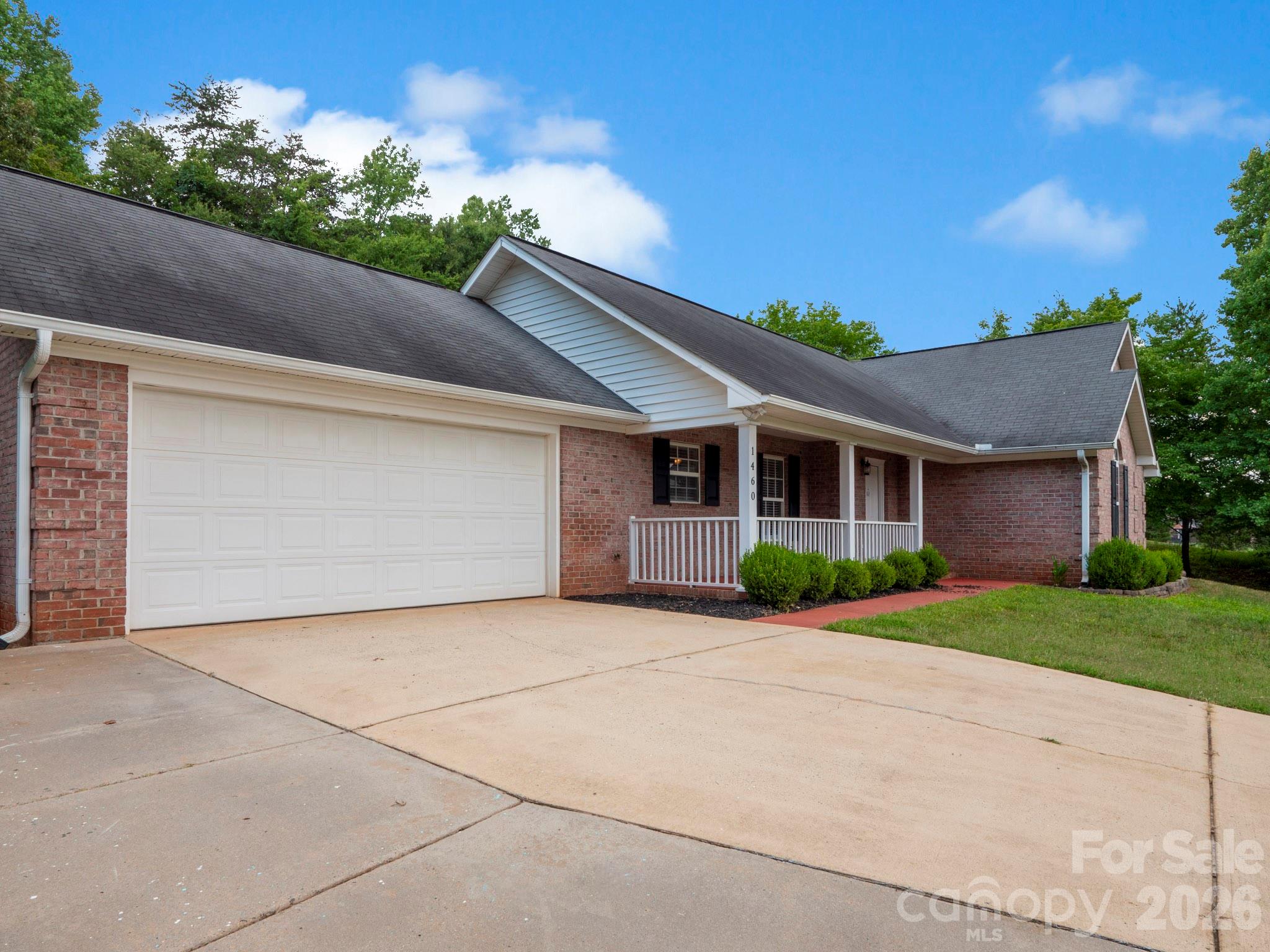 1460 Julius Drive 21 Property Photo 3