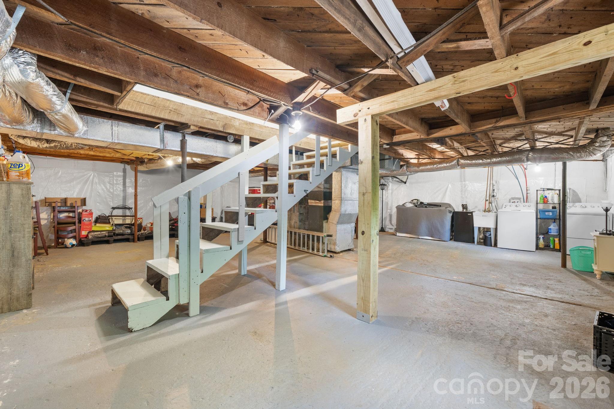 331 5th Avenue Property Photo 15