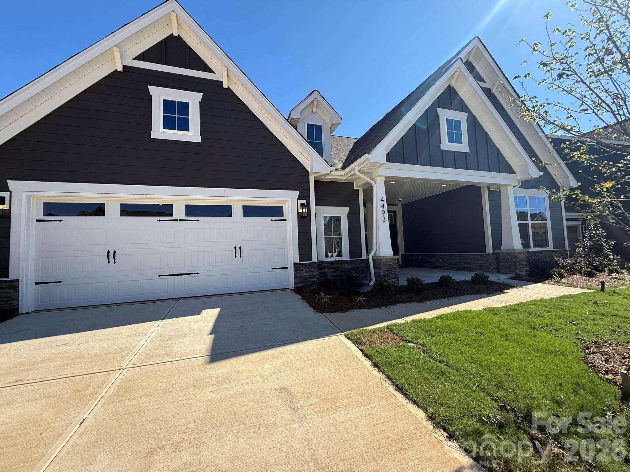 4493 Blue Mound Court Property Photo 1
