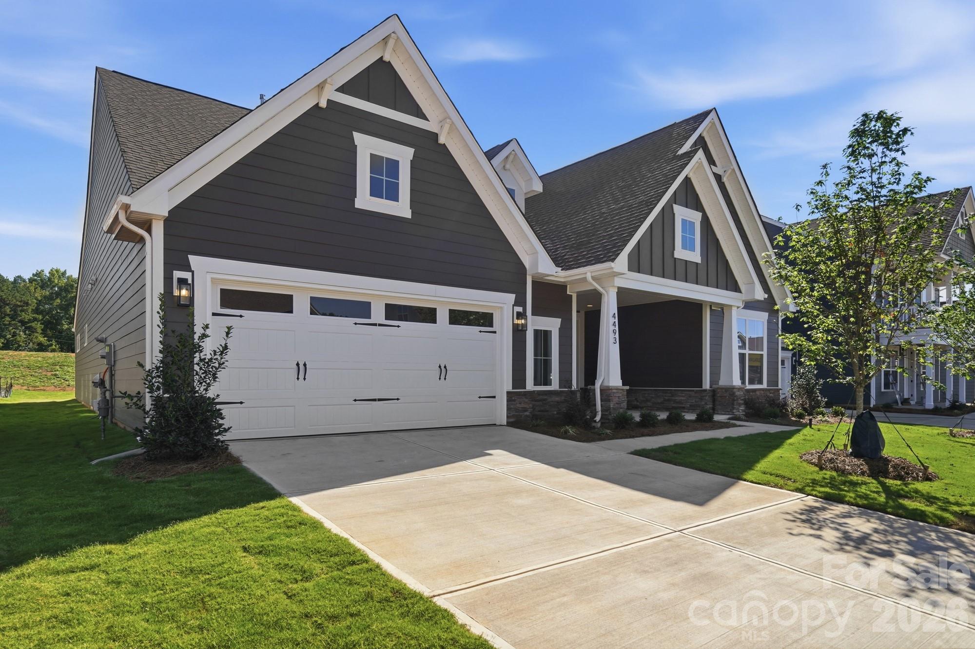 4493 Blue Mound Court Property Photo 3
