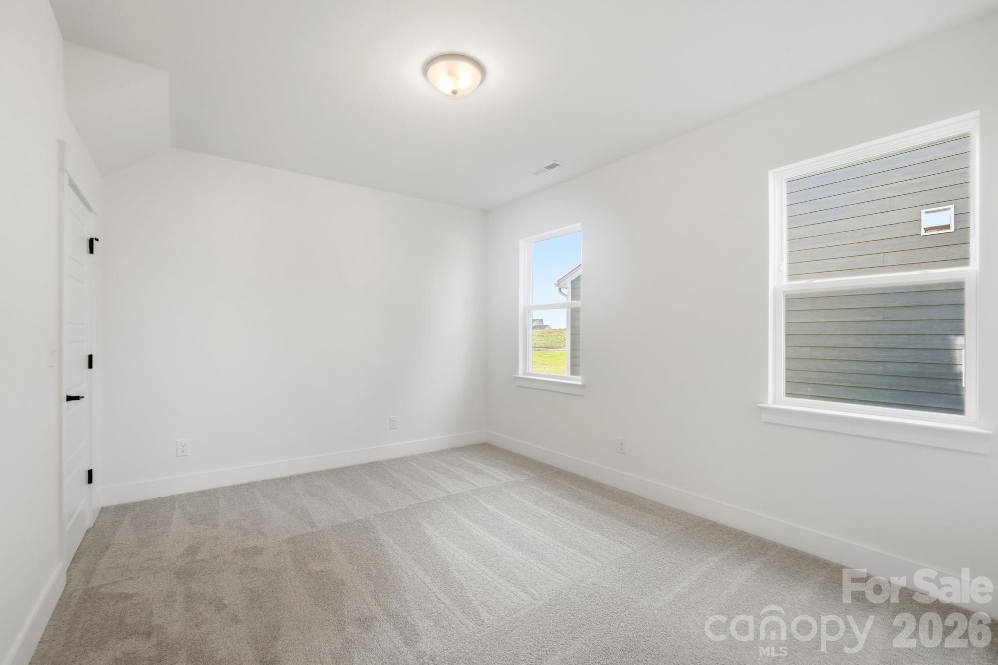 4493 Blue Mound Court Property Photo 32