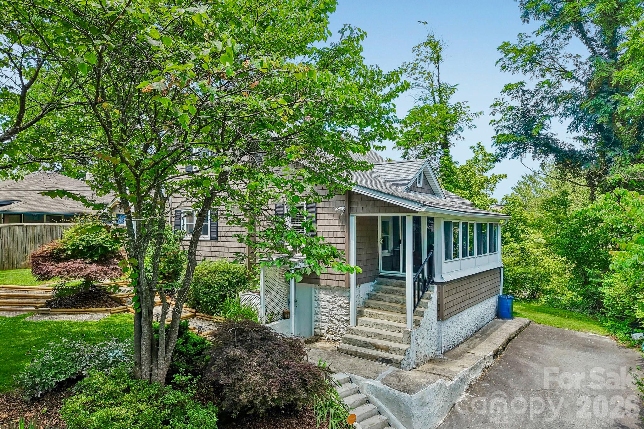 23 Tuskeegee Street Property Photo 1