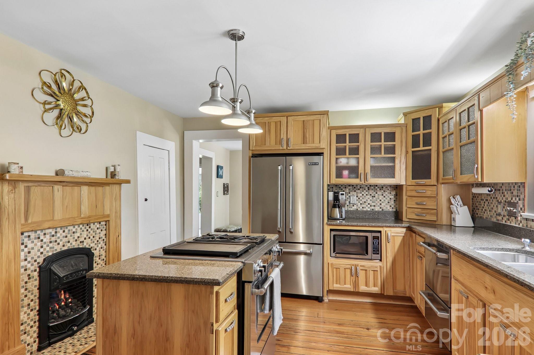 23 Tuskeegee Street Property Photo 8