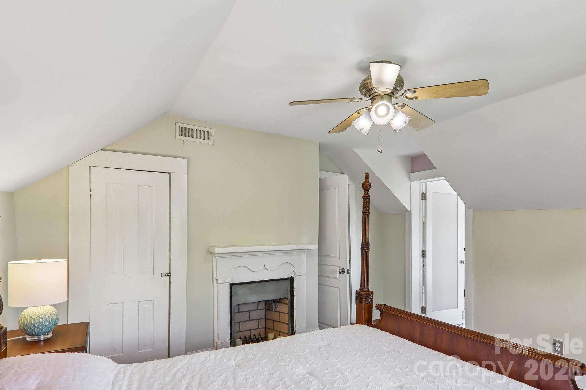 23 Tuskeegee Street Property Photo 26