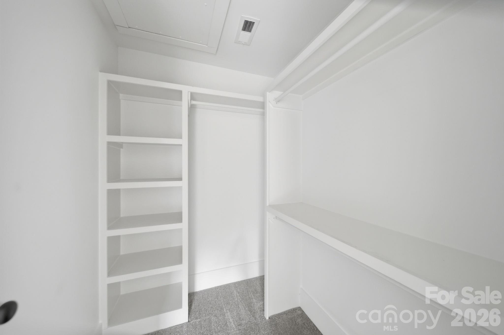 1829 Kingsley Street Property Photo 15