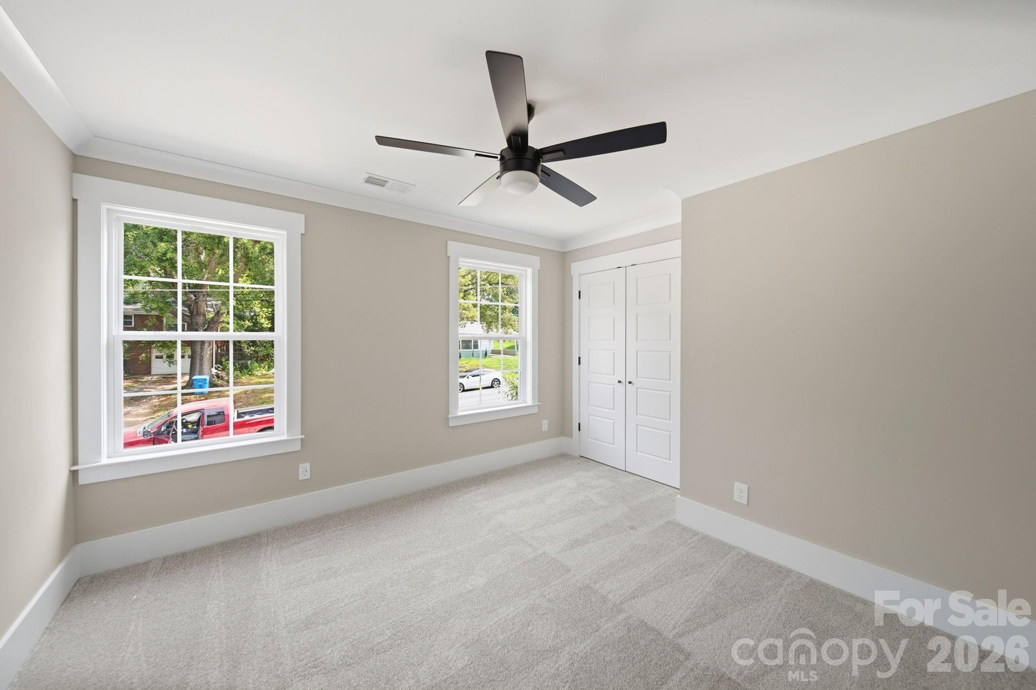 1829 Kingsley Street Property Photo 15